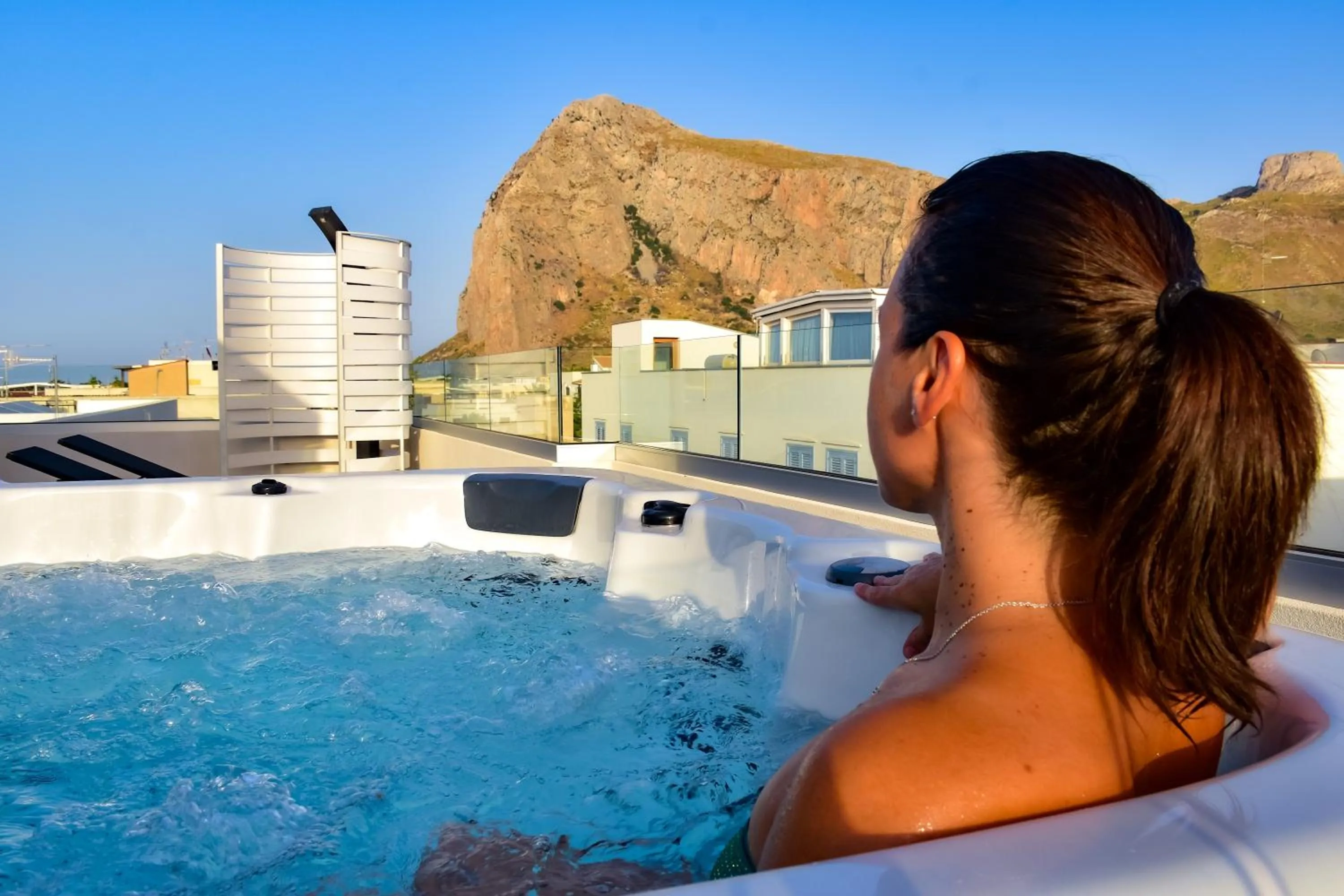 Hot Tub in Hotel Sikania