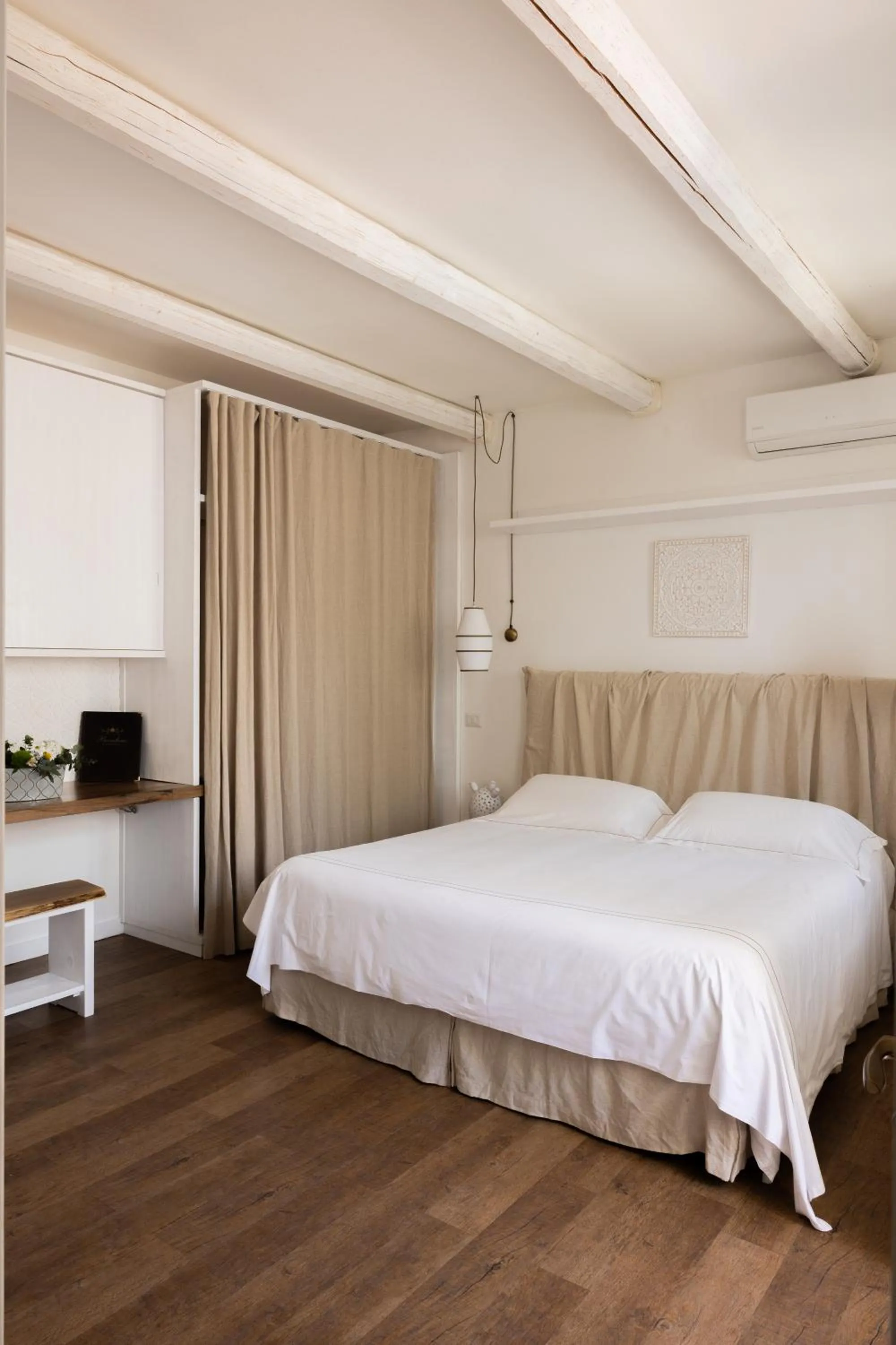 Bed in Masseria Bandino & Spa