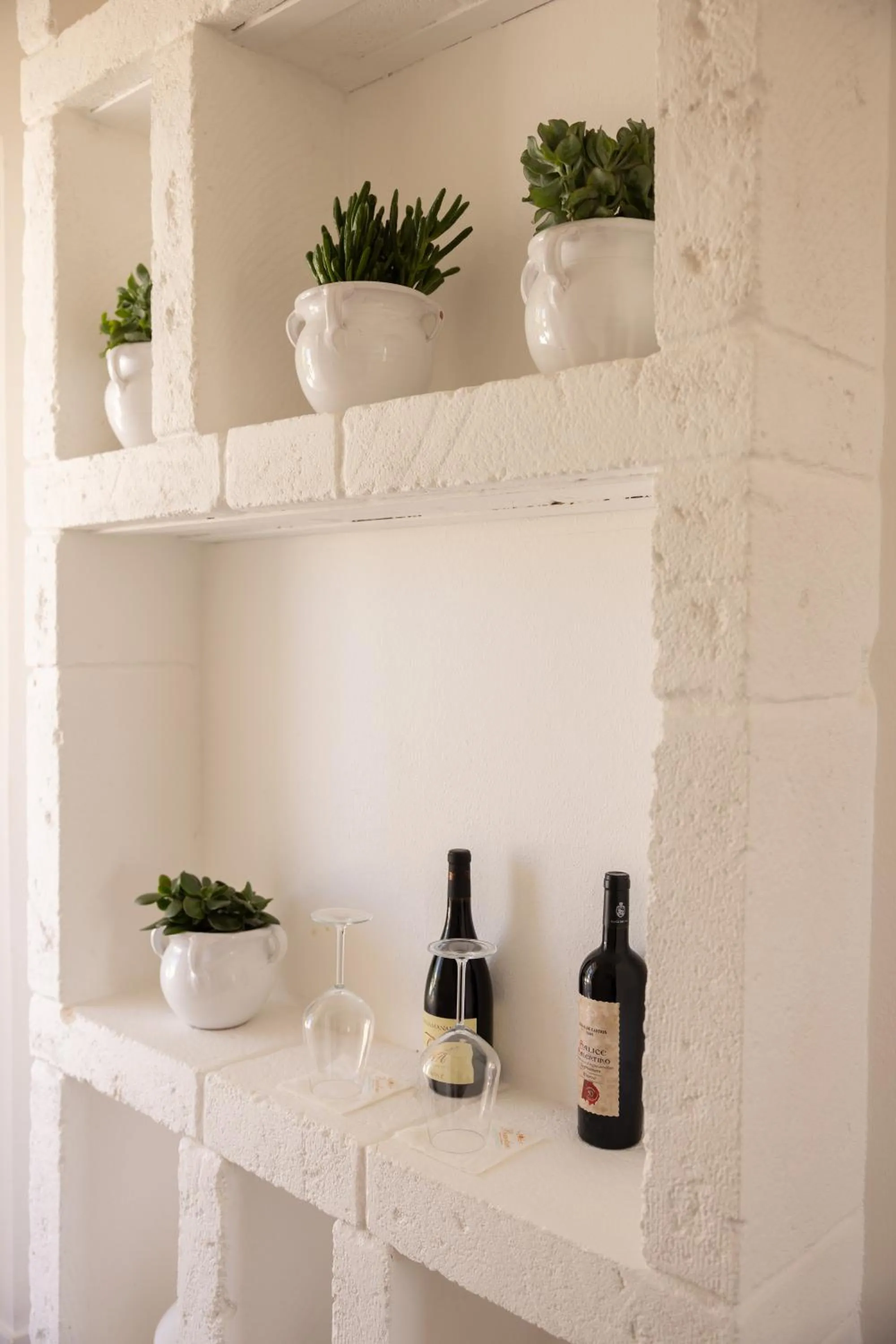 Decorative detail in Masseria Bandino & Spa