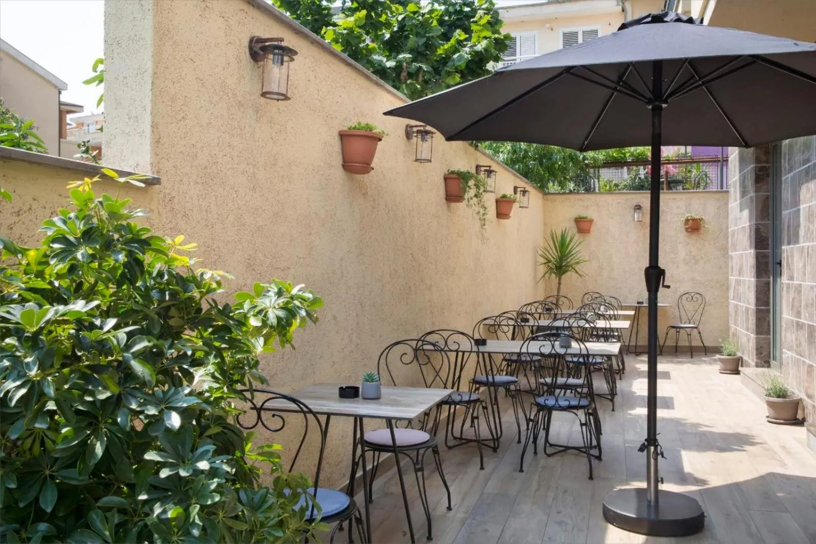 Balcony/Terrace in Hotel Vladimir