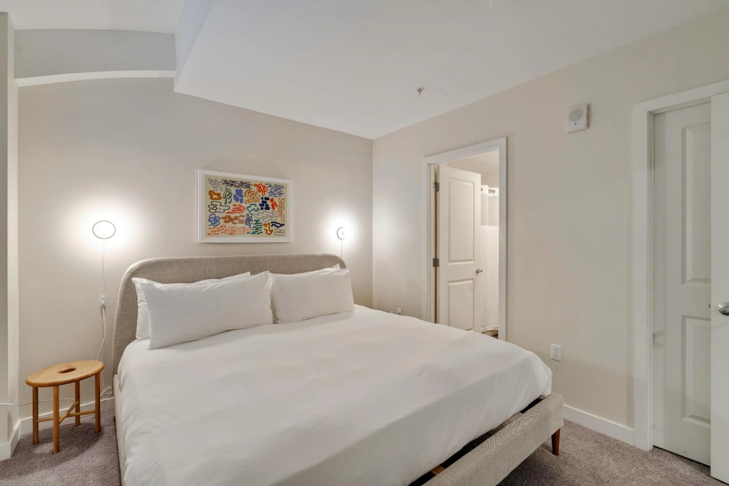 Mint House at The Divine Lorraine Hotel - Philadelphia