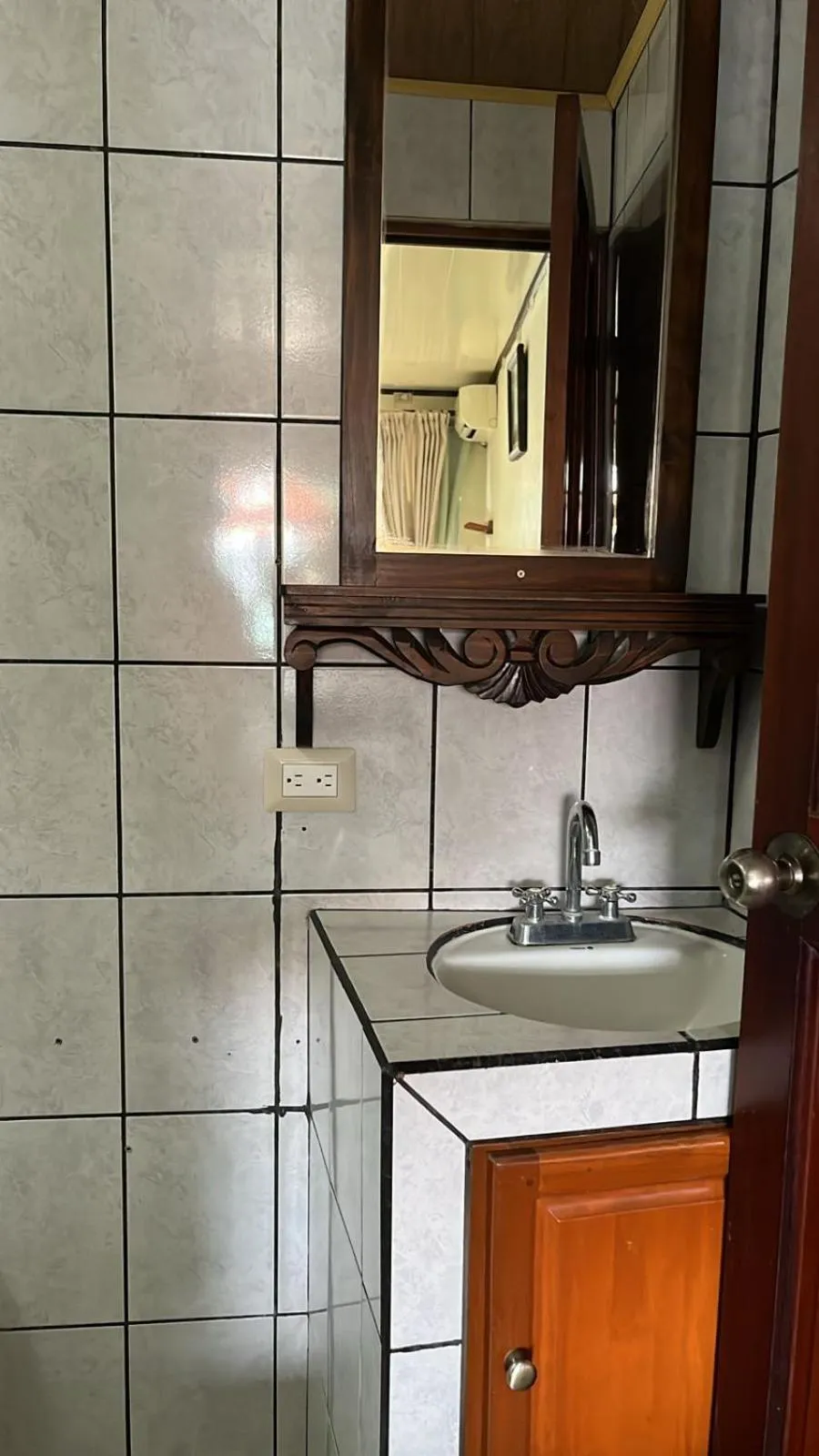 Bathroom in Hotel FAS