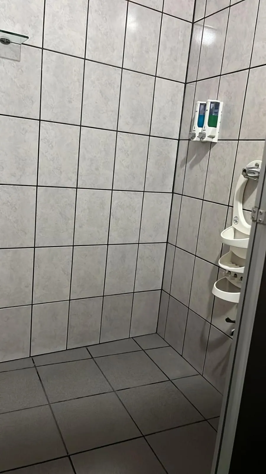 Bathroom in Hotel FAS