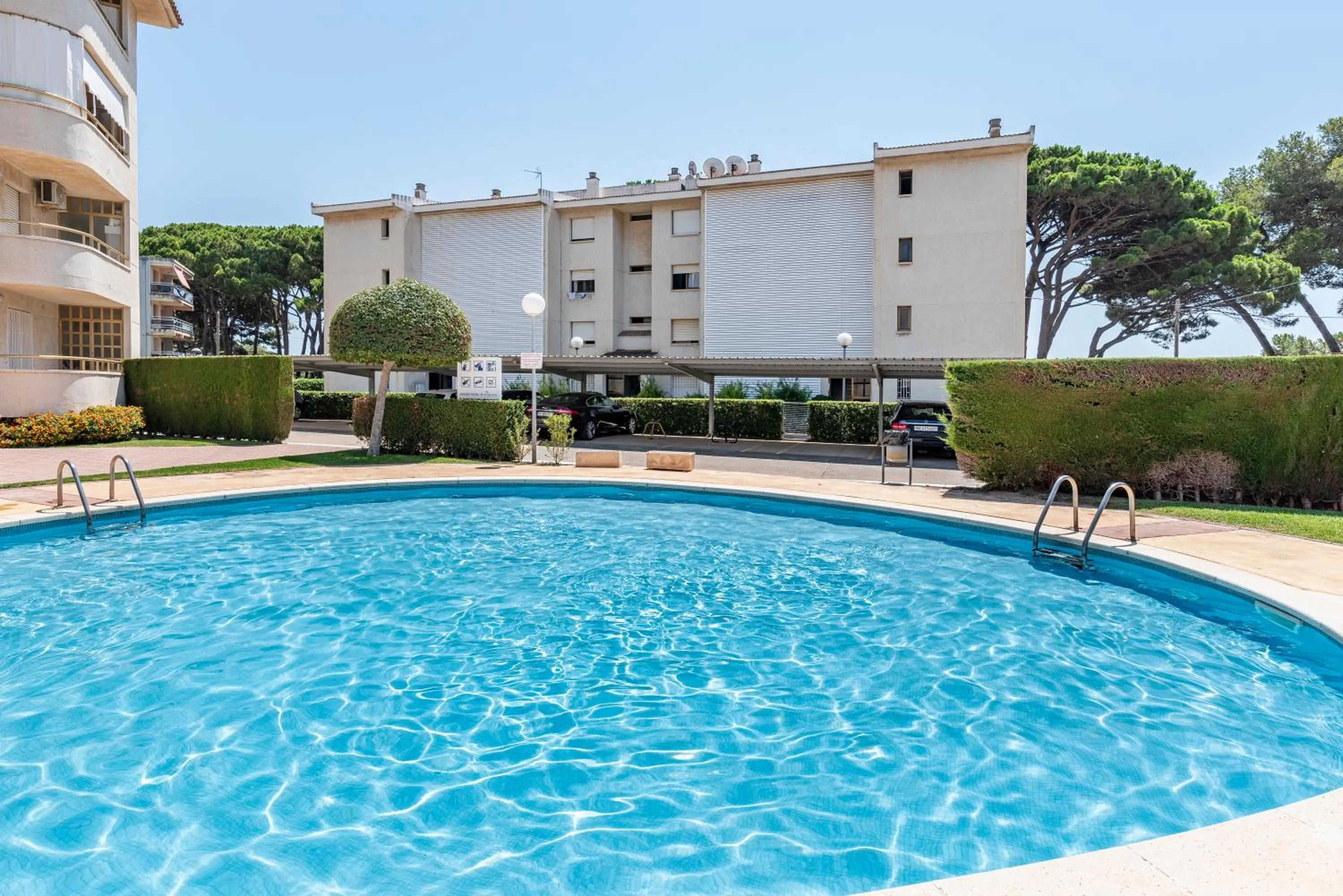 Can Costelles Cambrils - Ático en primera línea con vistas, piscina y parking