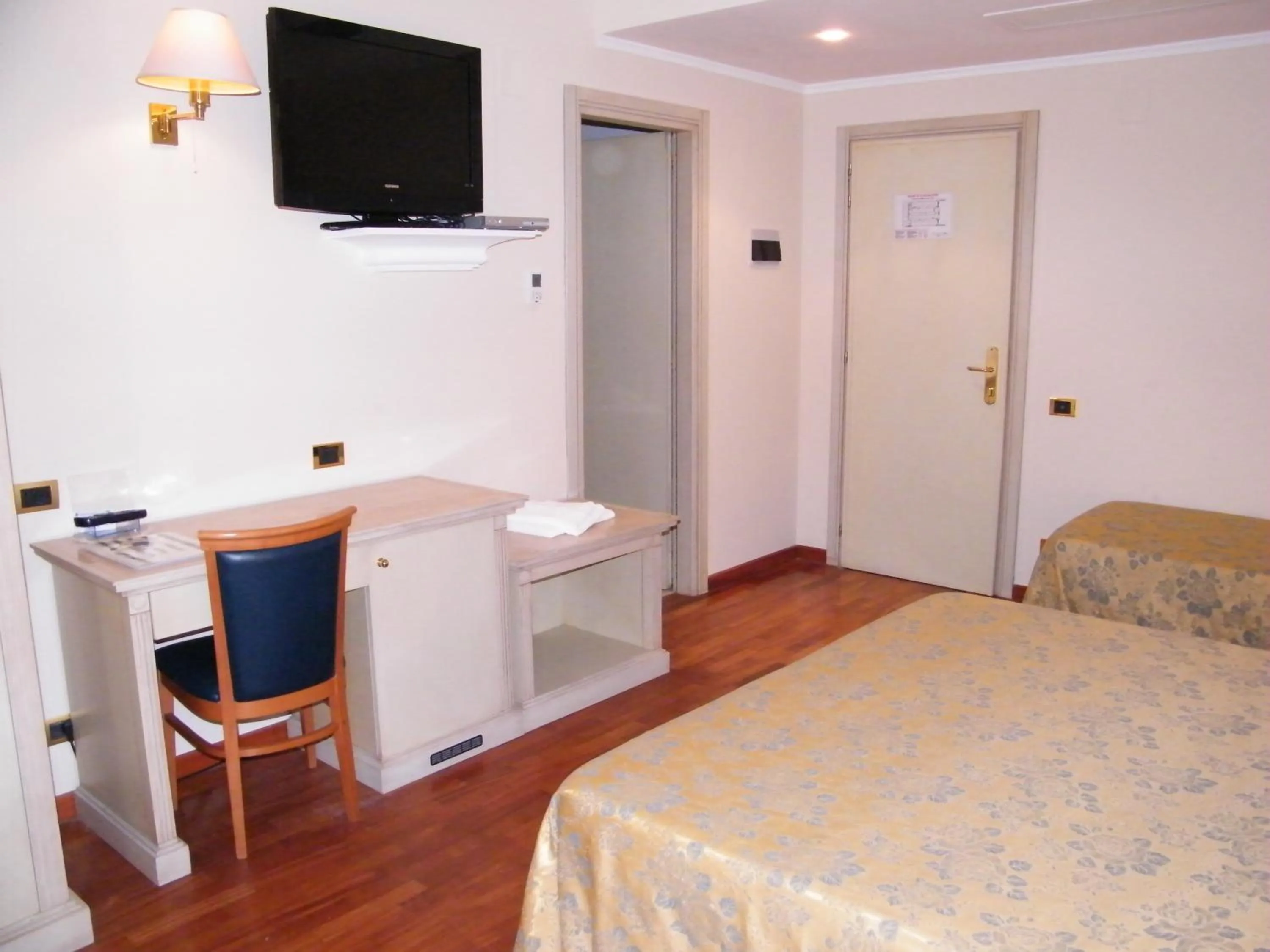 Decorative detail, Bed in Hotel Villa Medici