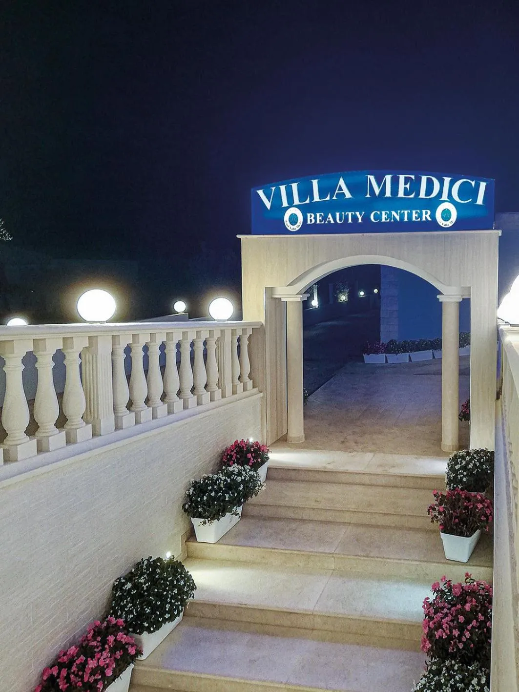 Night in Hotel Villa Medici