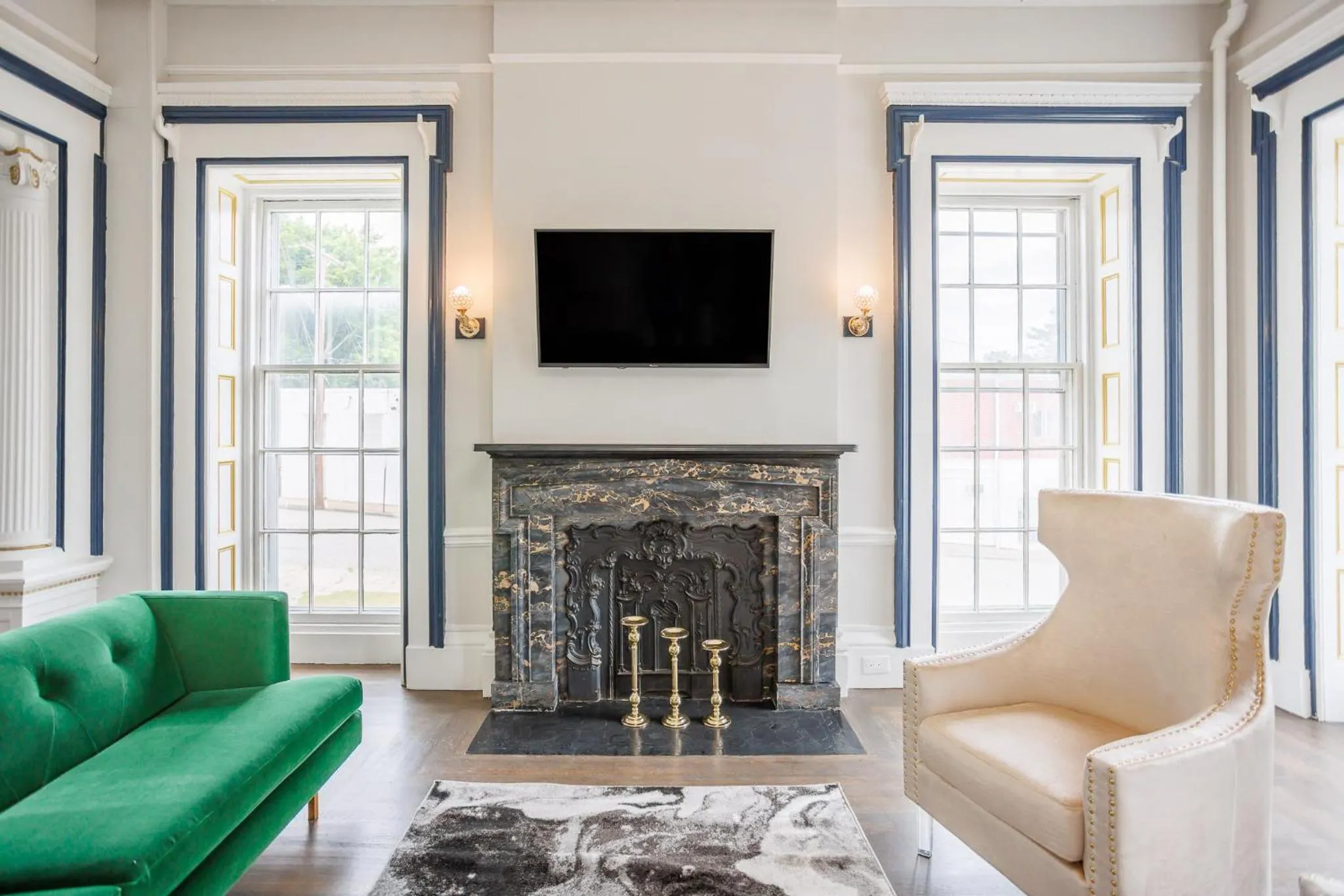 Communal lounge/ TV room in Hotel Callista