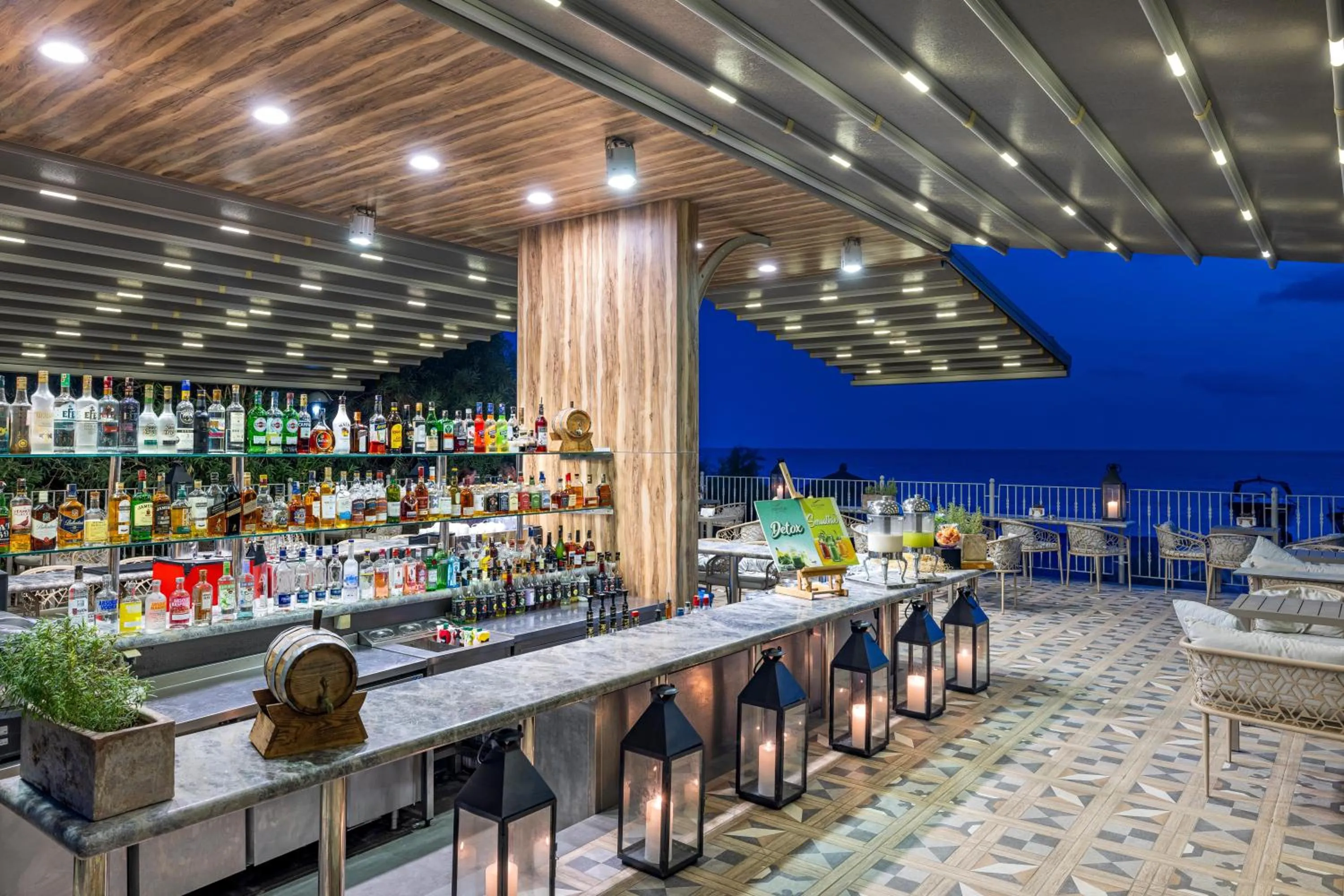 Lounge or bar in Concorde De Luxe Resort Lara Antalya- Prive Ultra All Inclusive