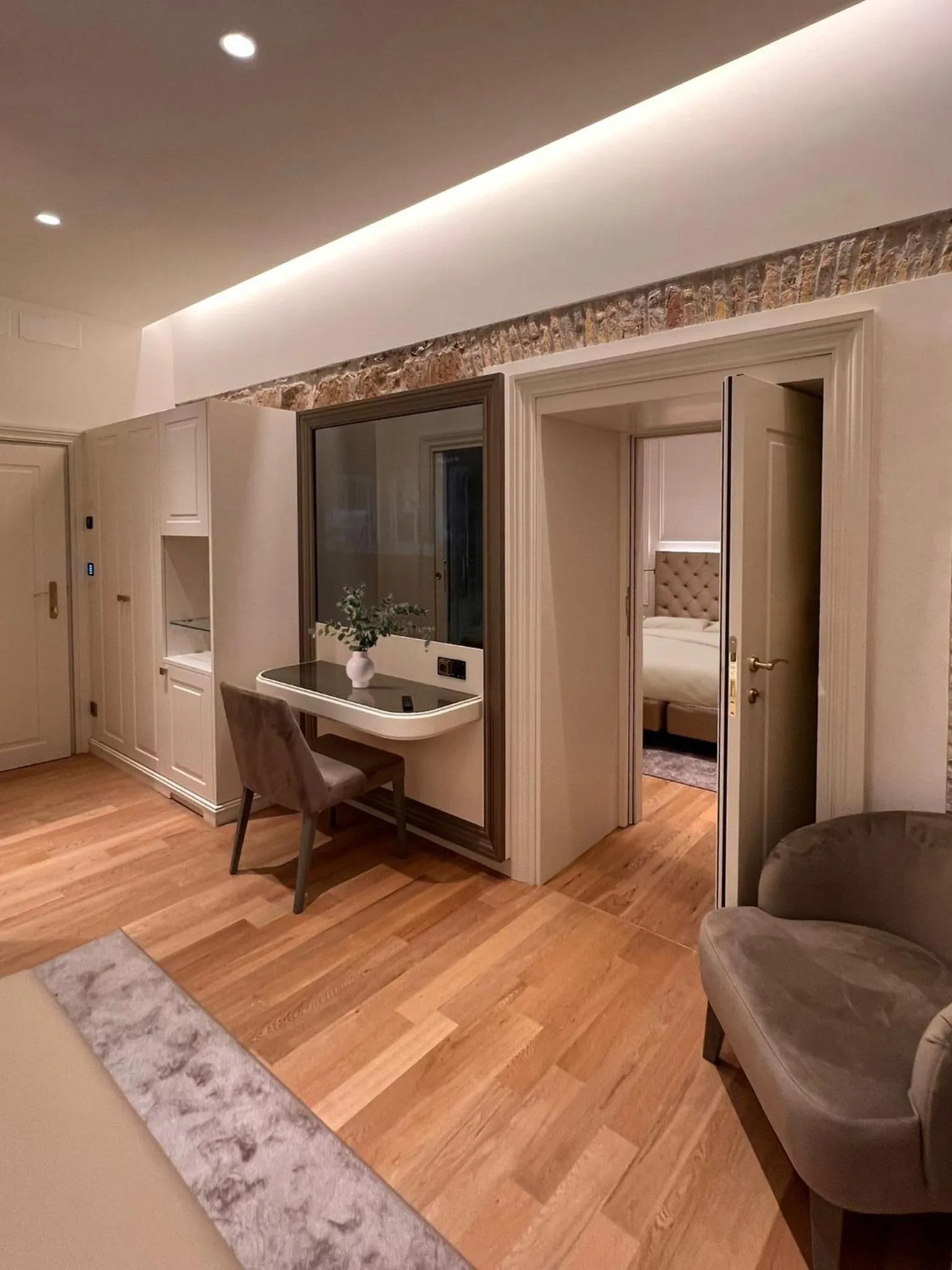 Bed in Martina Suites