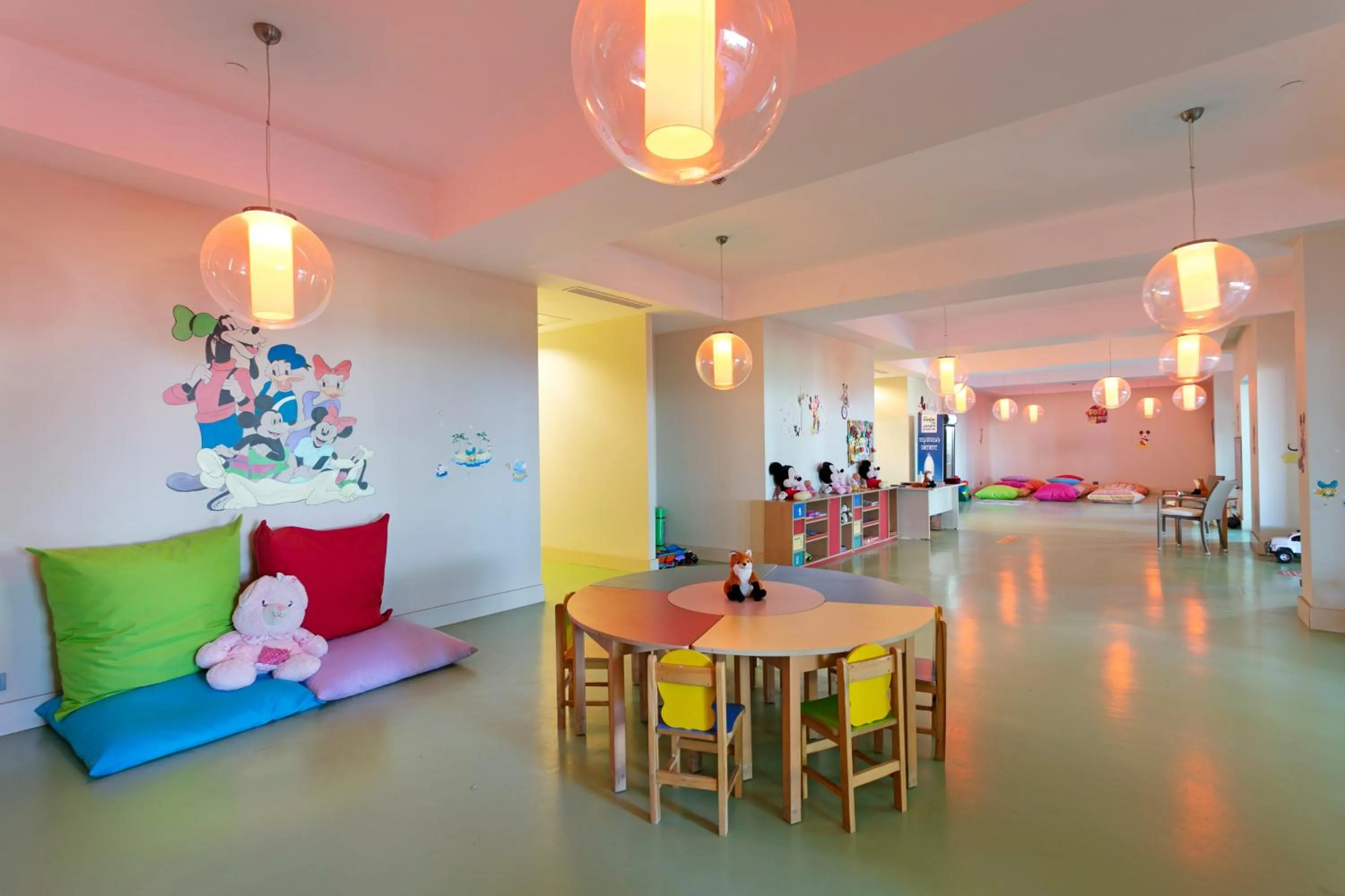 Kids's club in Xanadu Island