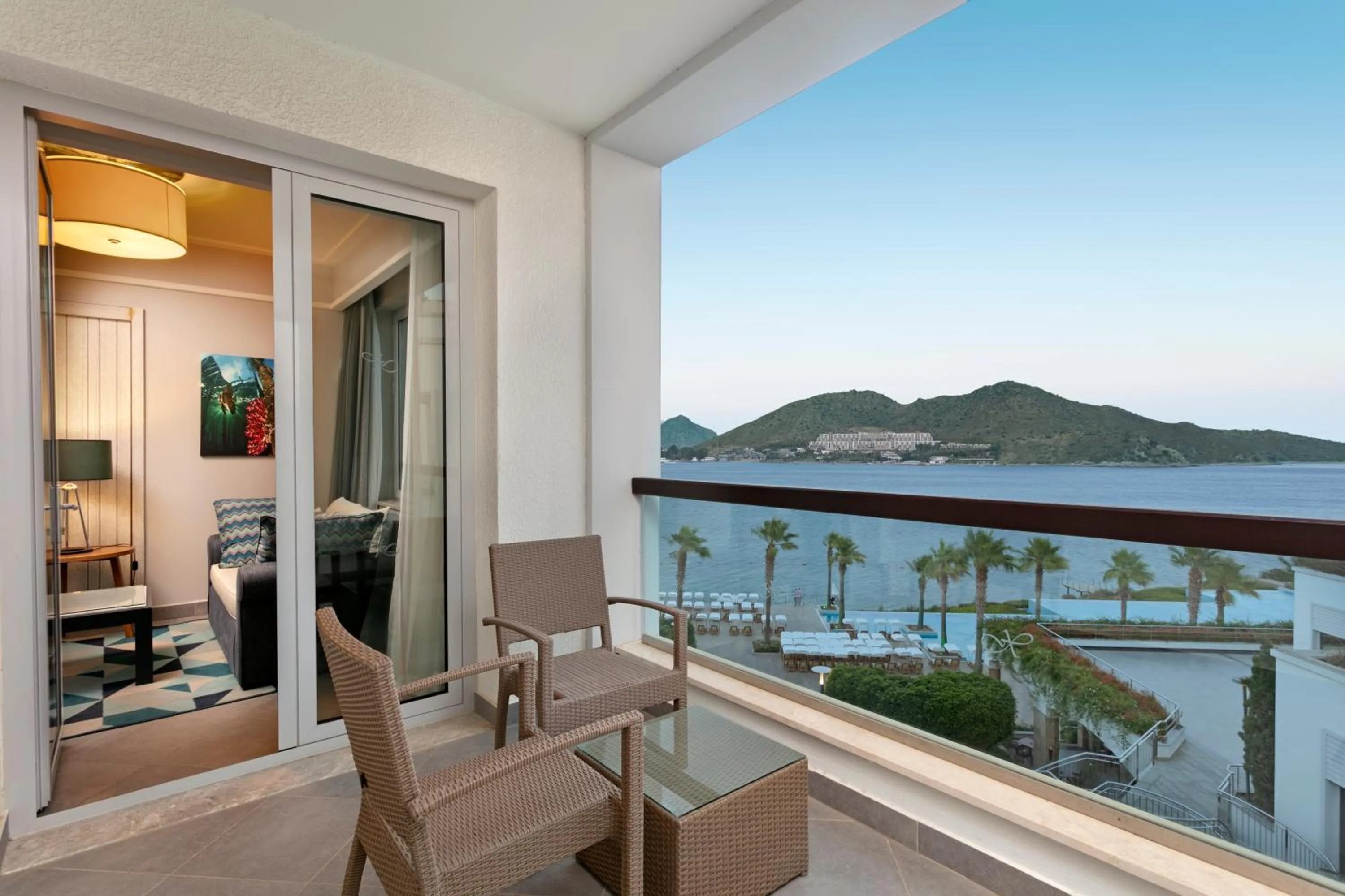 Balcony/Terrace in Xanadu Island