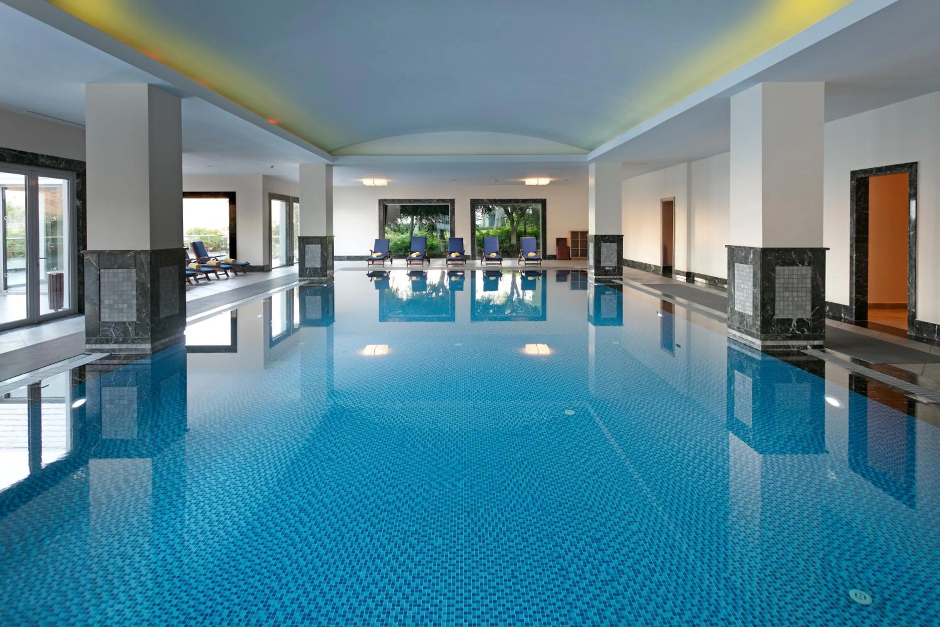 Swimming pool in Xanadu Island