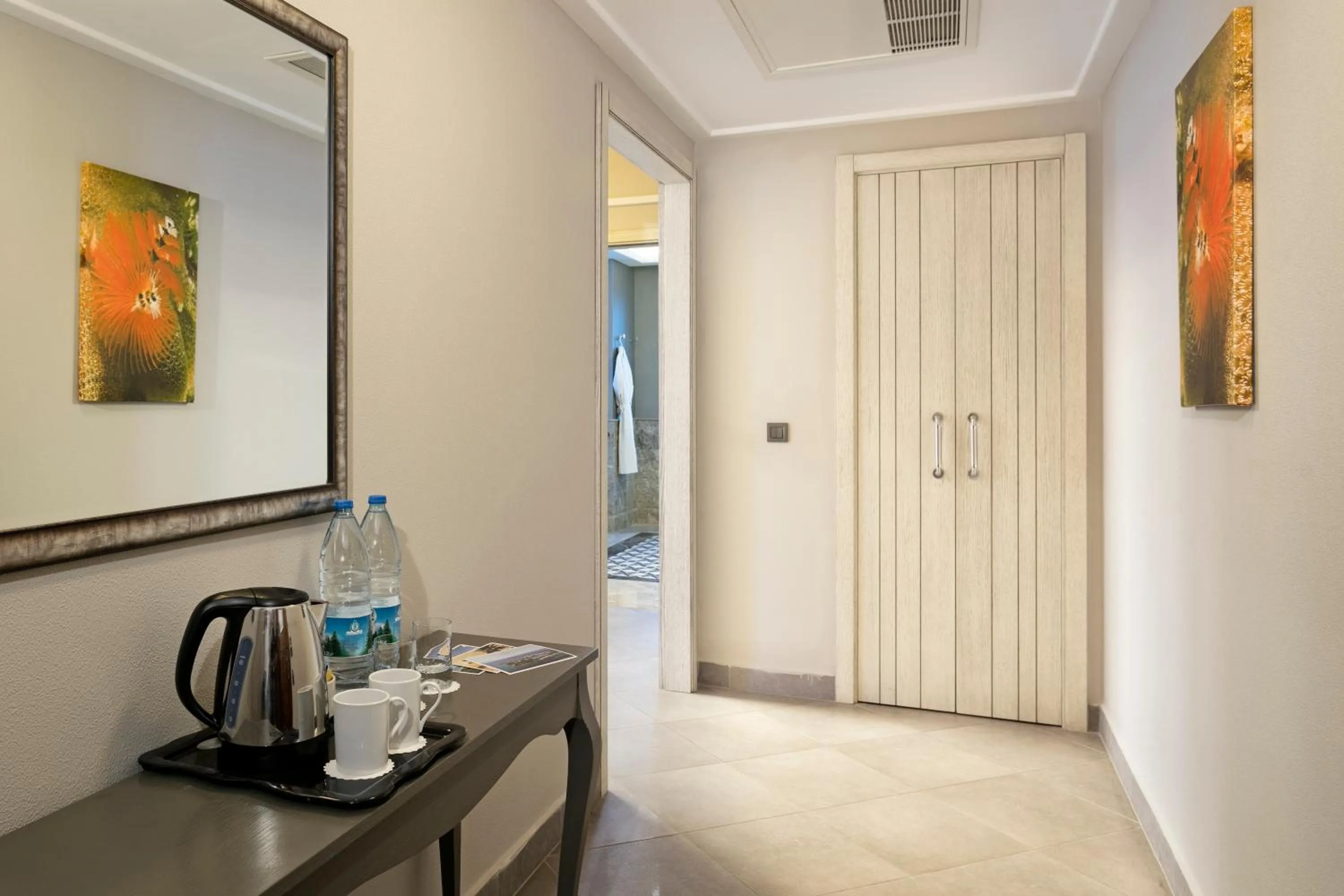 Coffee/tea facilities in Xanadu Island