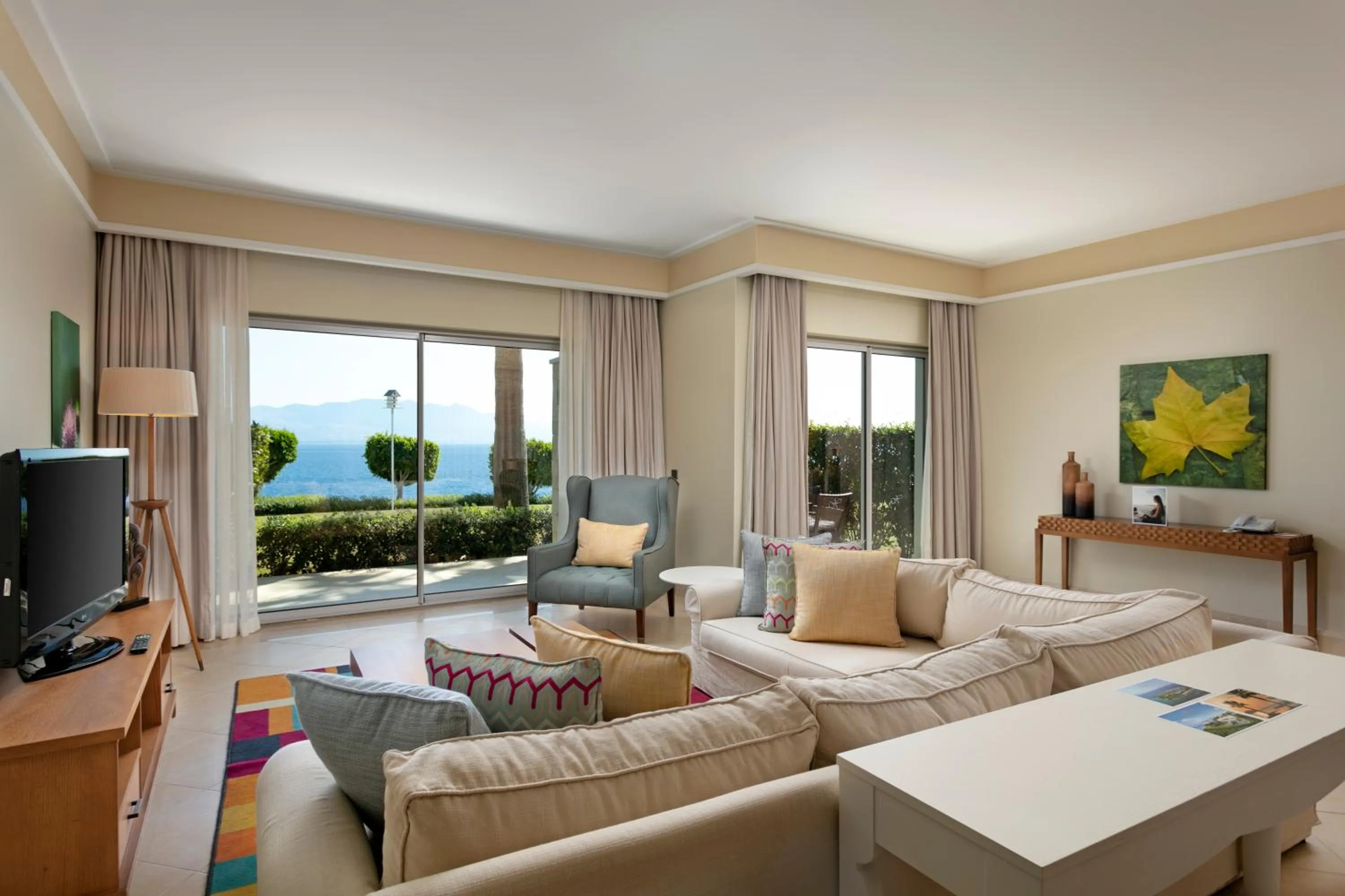 Garden in Xanadu Island