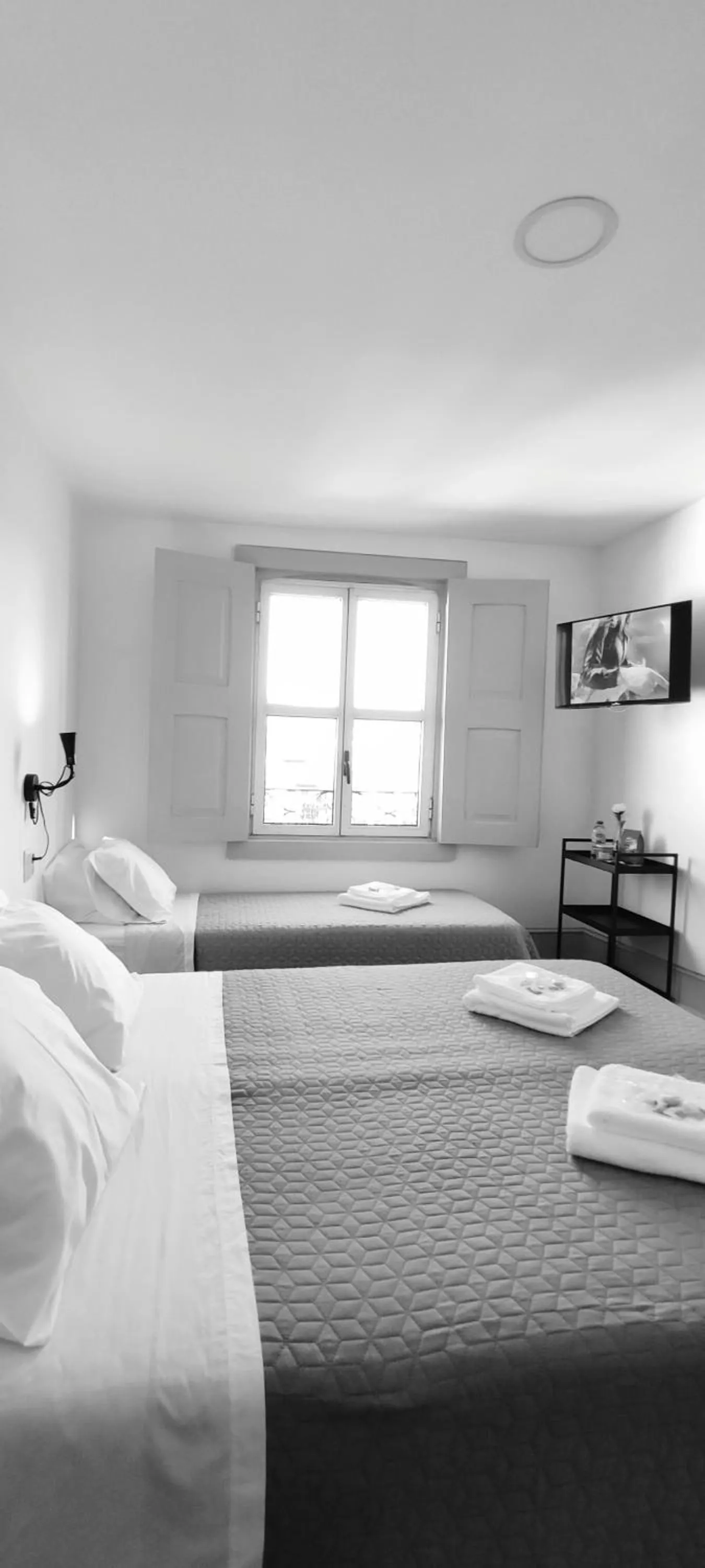 Bedroom, Bed in Vila Santa Cruz Guest House