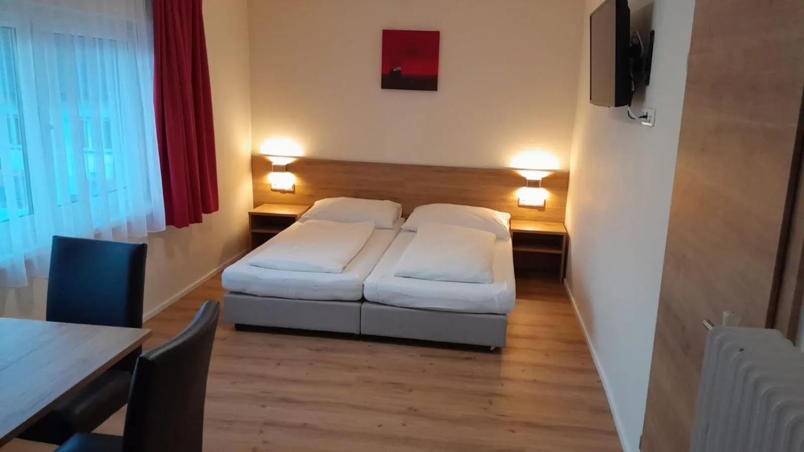 Photo of the whole room, Bed in Hotel Denk Bed & Breakfast