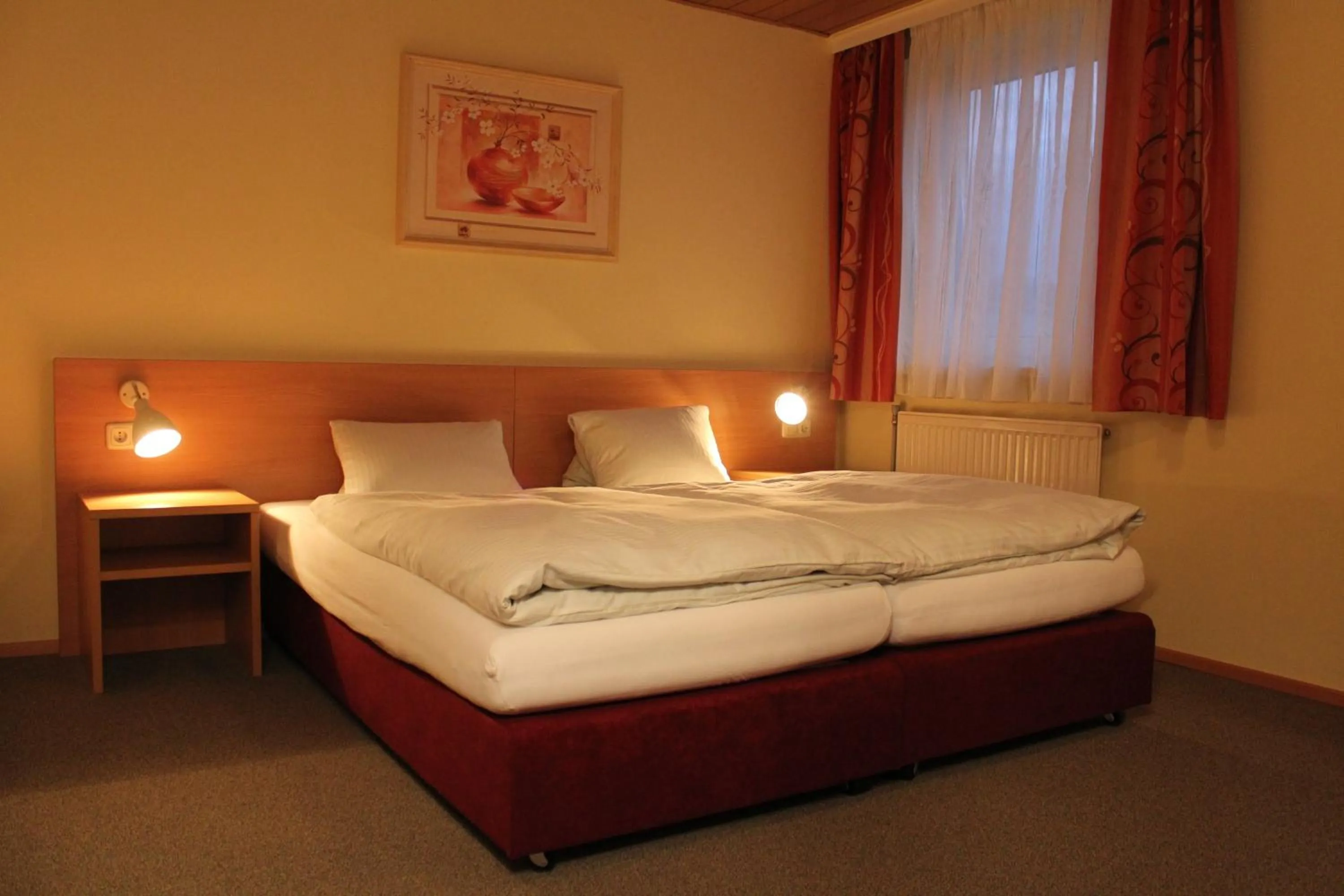 Bedroom, Bed in Hotel Denk Bed & Breakfast