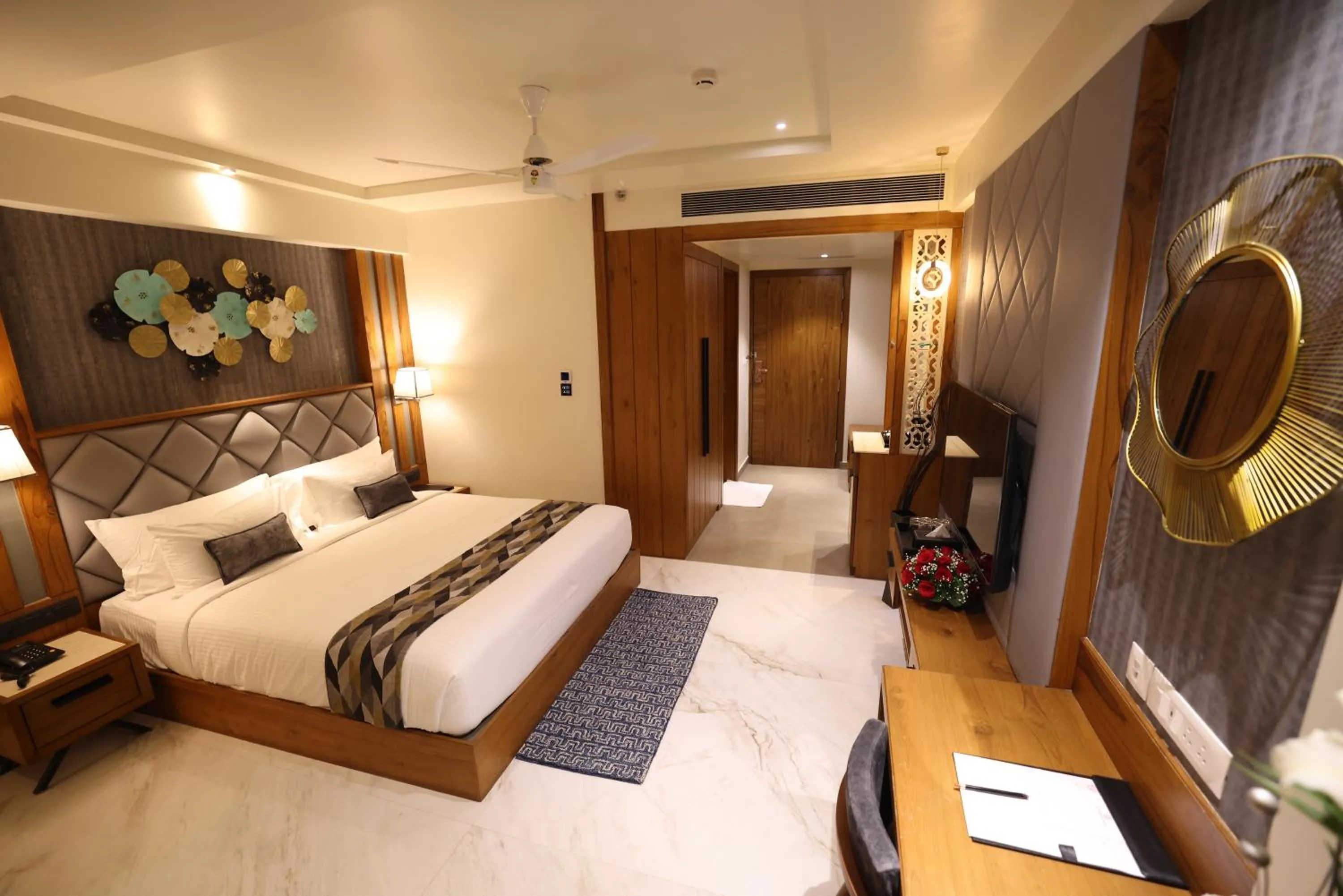 Coffee/tea facilities, Bed in AJ Grand Hotel