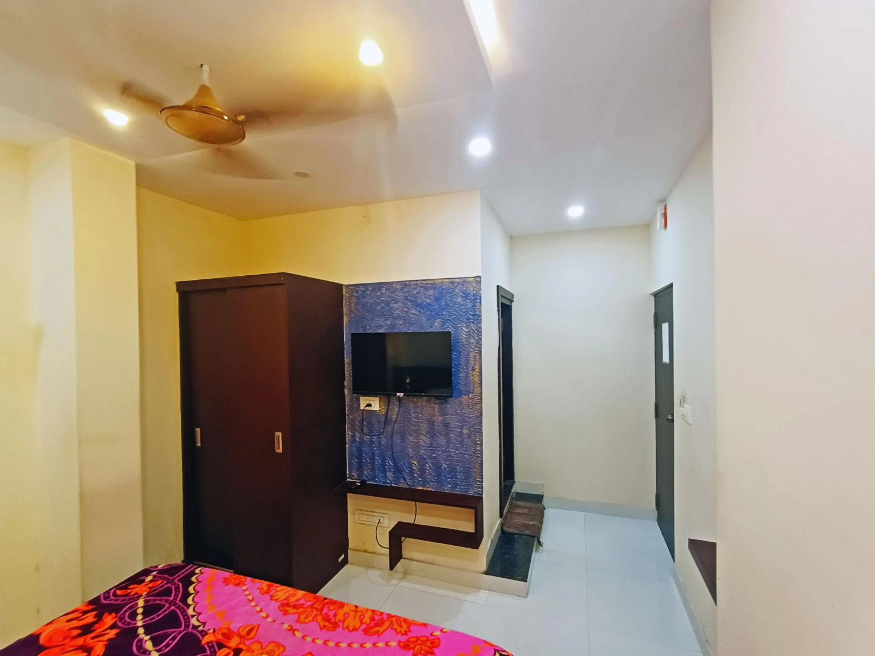 Bedroom, Bed in MG Residency