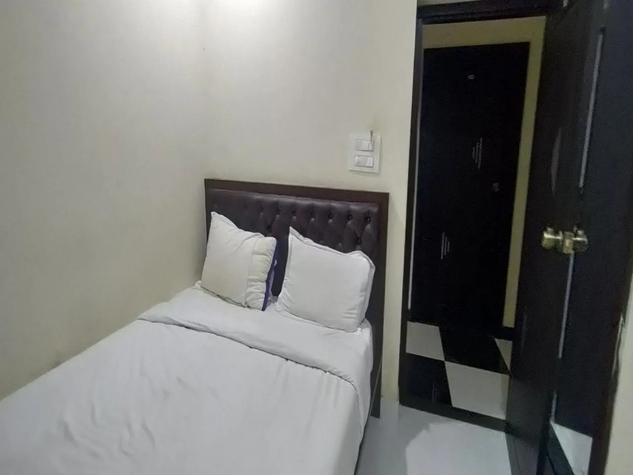 Bedroom, Bed in MG Residency