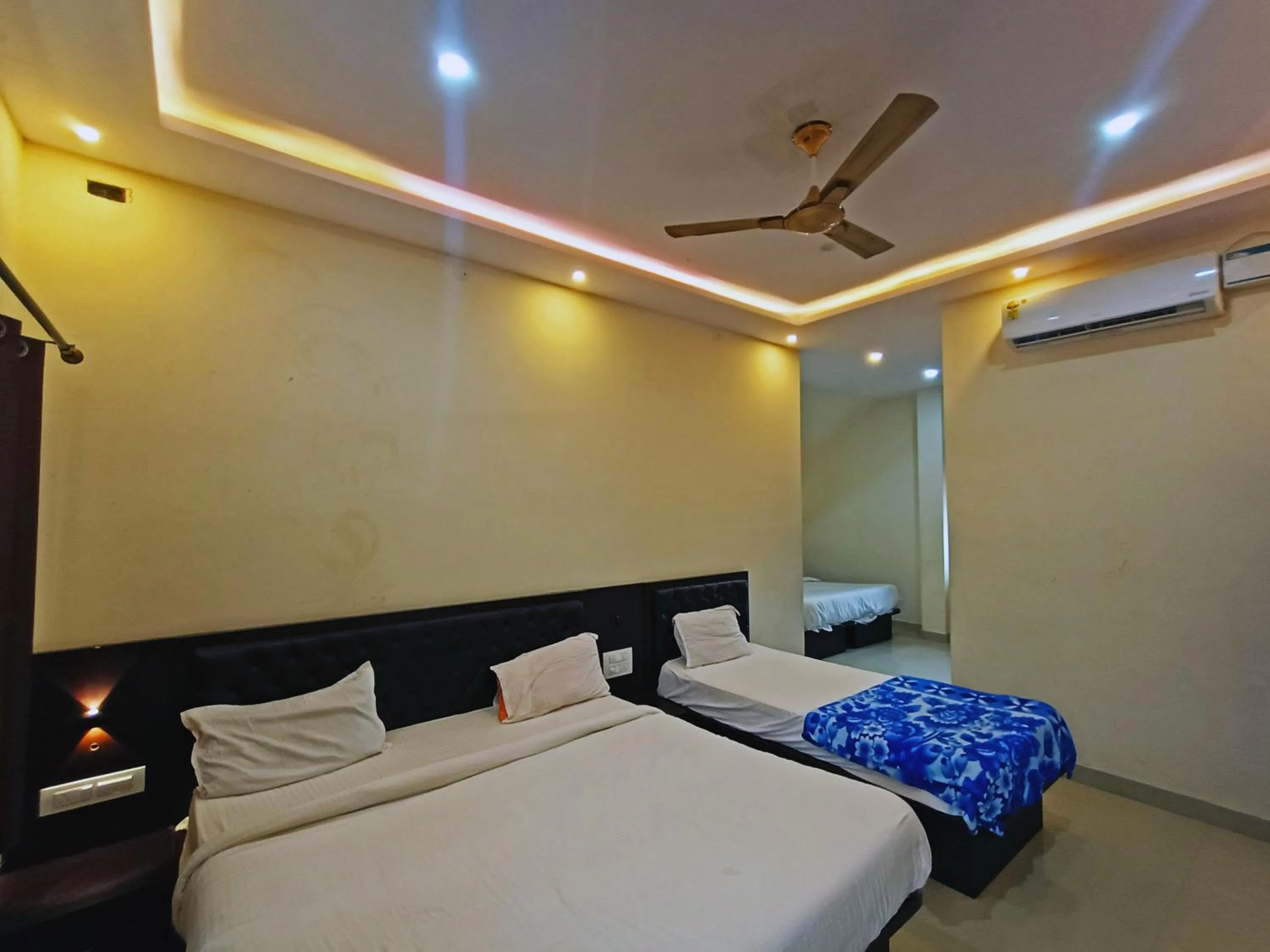 Bedroom, Bed in MG Residency