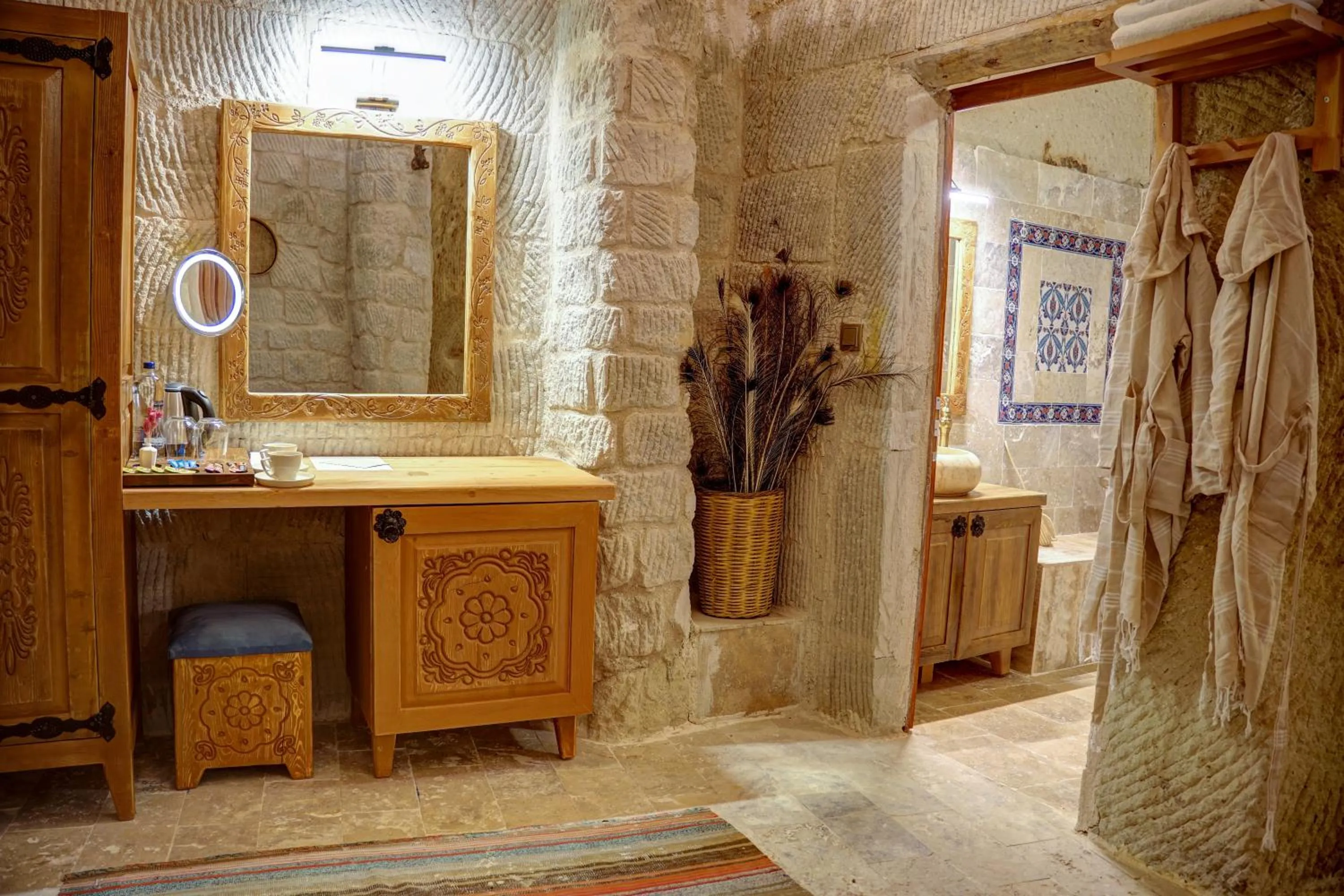 Coffee/tea facilities in Aşk-ı Nare Cave Hotel Swimming Pool Hot & SPA