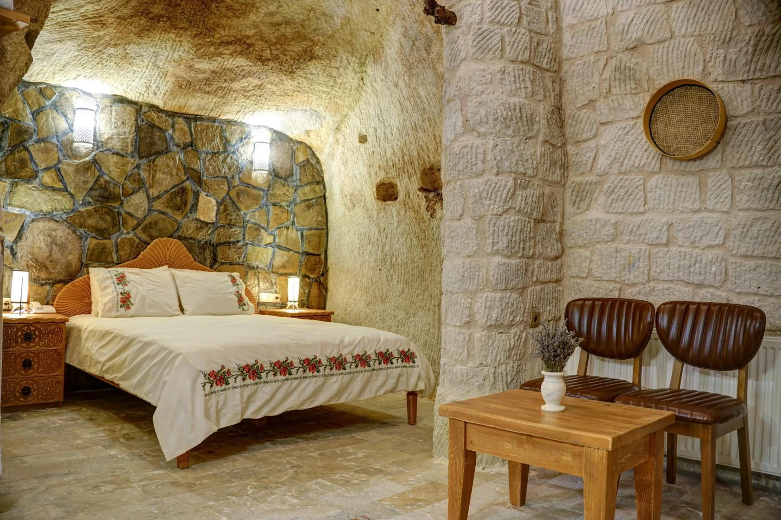 Bedroom, Bed in Aşk-ı Nare Cave Hotel Swimming Pool Hot & SPA