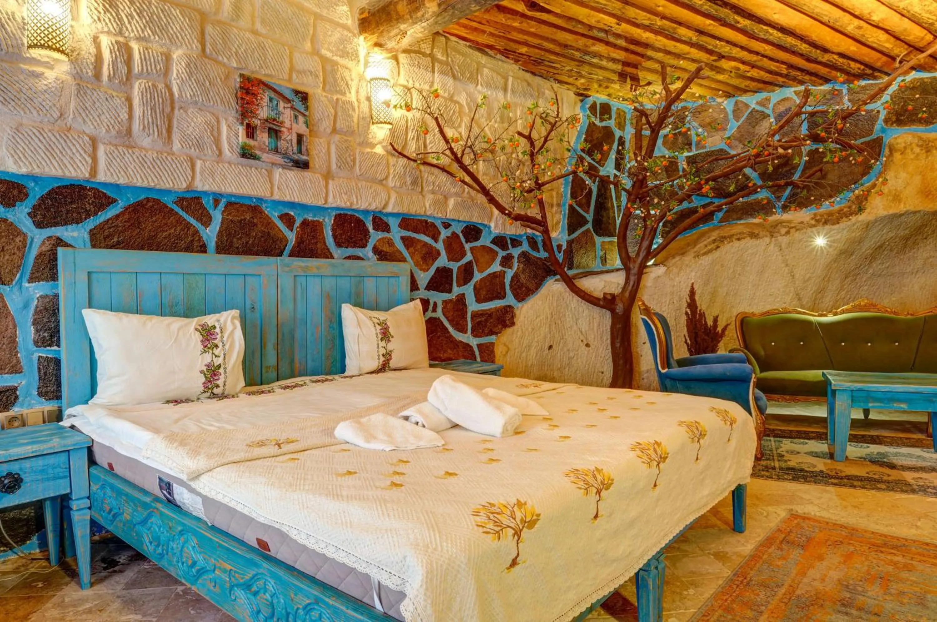 Photo of the whole room, Bed in Aşk-ı Nare Cave Hotel Swimming Pool Hot & SPA