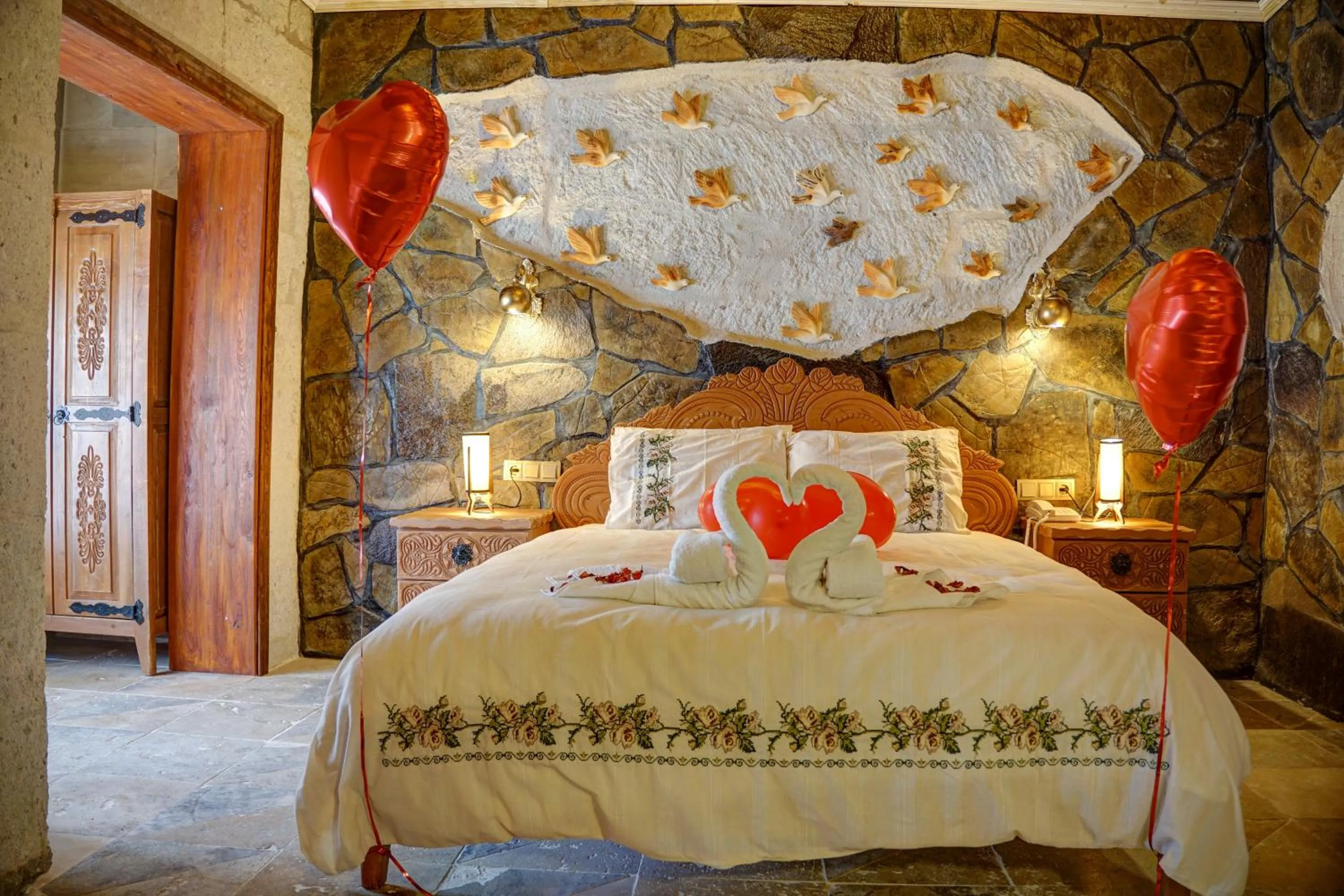 Bedroom, Bed in Aşk-ı Nare Cave Hotel Swimming Pool Hot & SPA