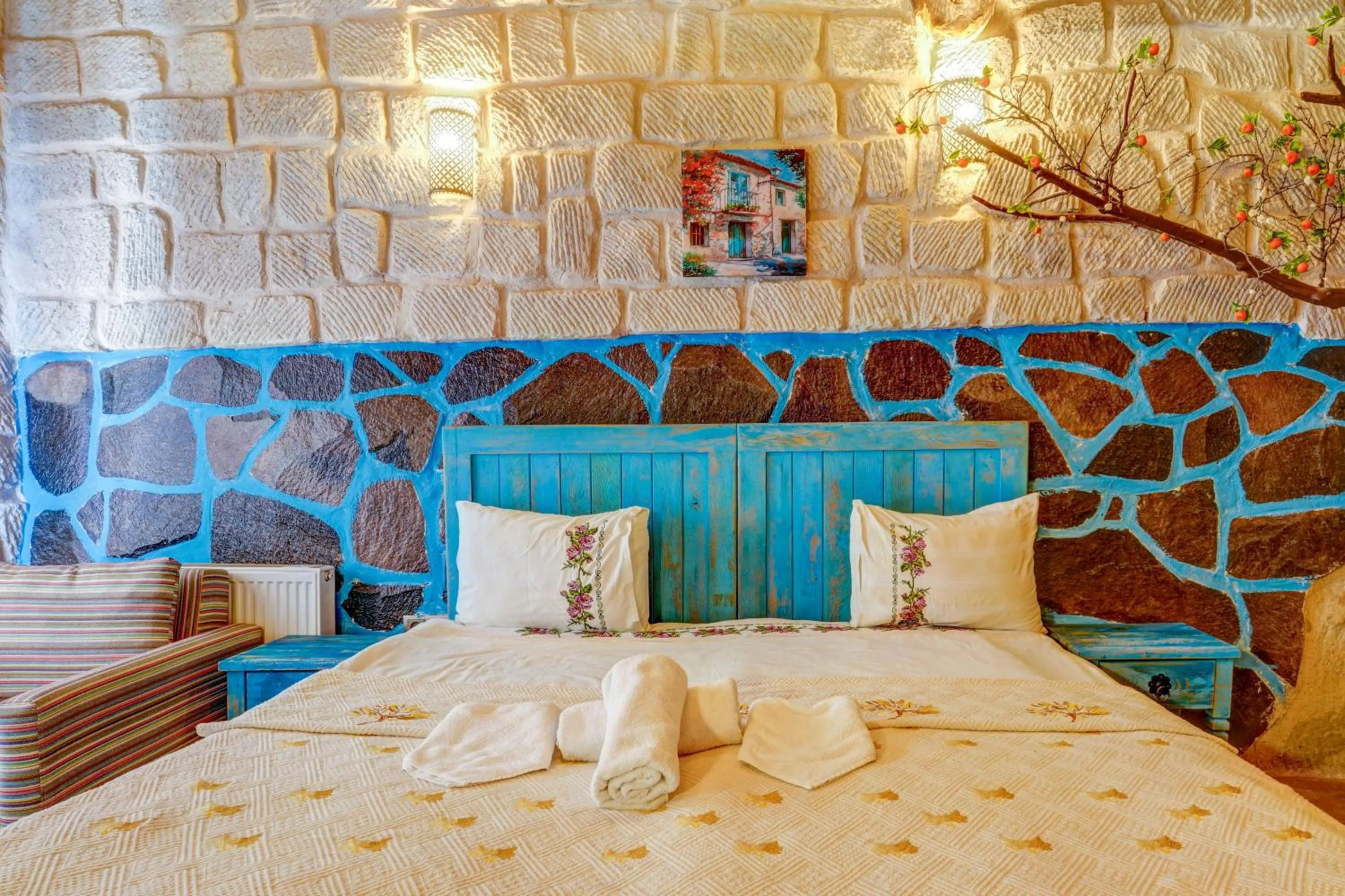 Photo of the whole room, Bed in Aşk-ı Nare Cave Hotel Swimming Pool Hot & SPA