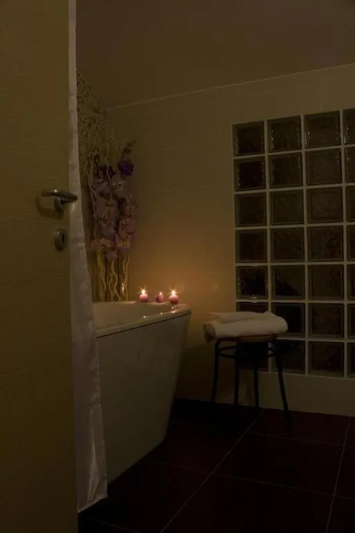 Bath in Cà Dei Barcaroli