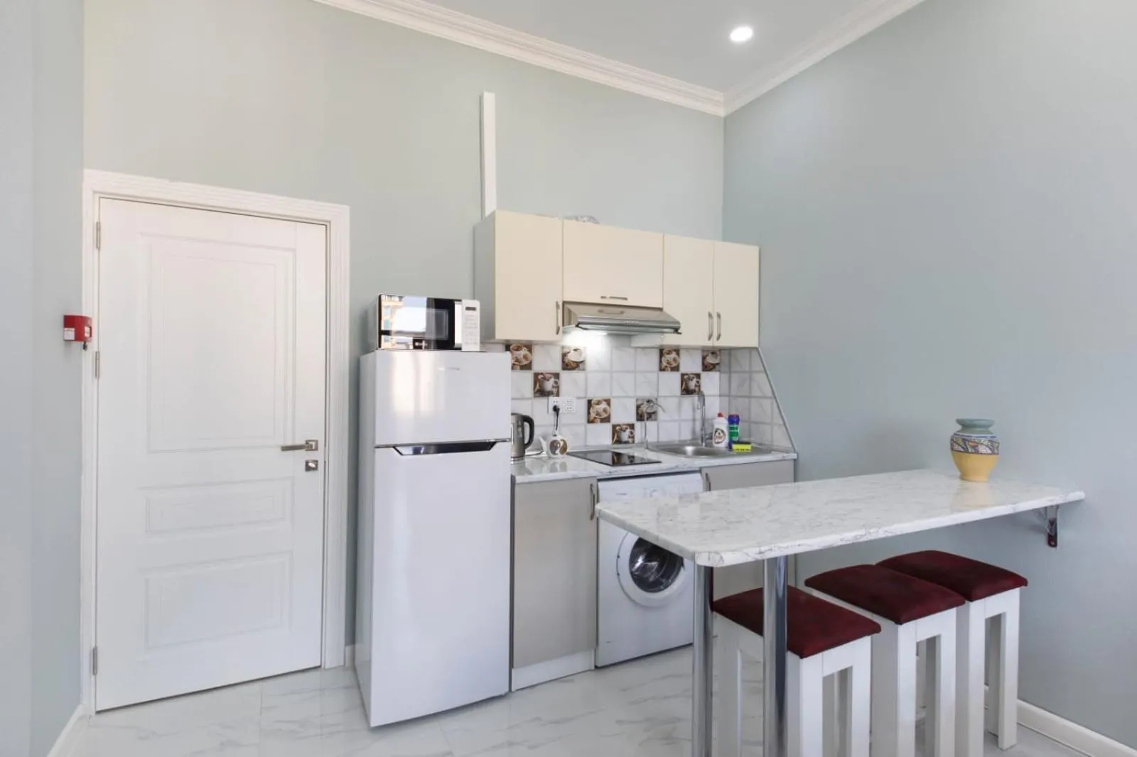 Coffee/tea facilities in Leyla Apartments 2