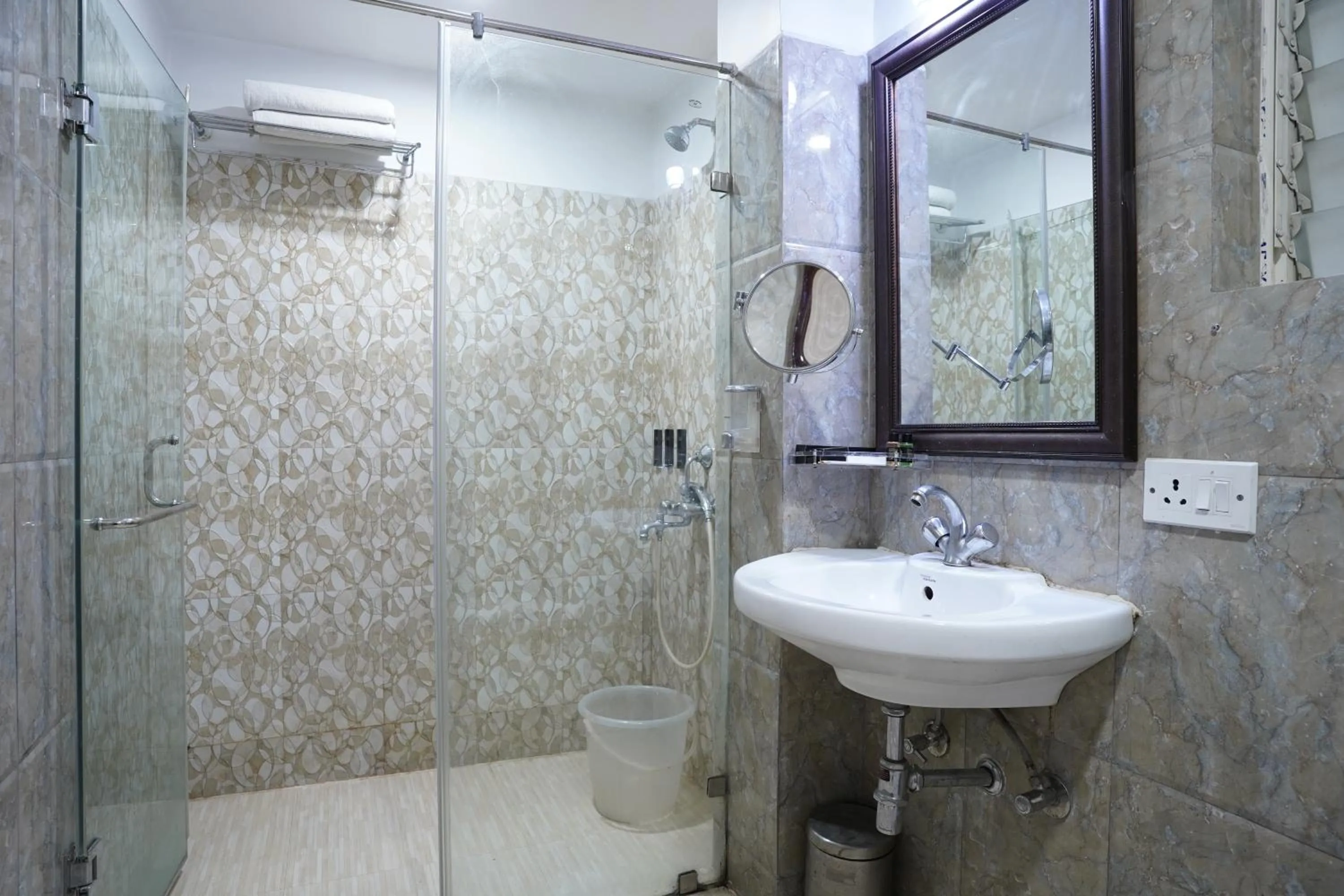 Bathroom in Hotel Emirates