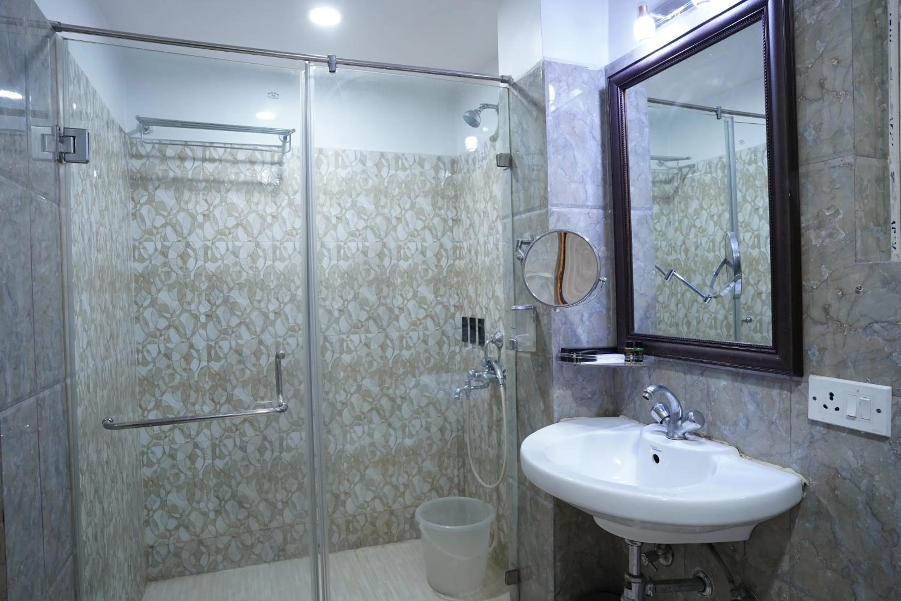 Bathroom in Hotel Emirates