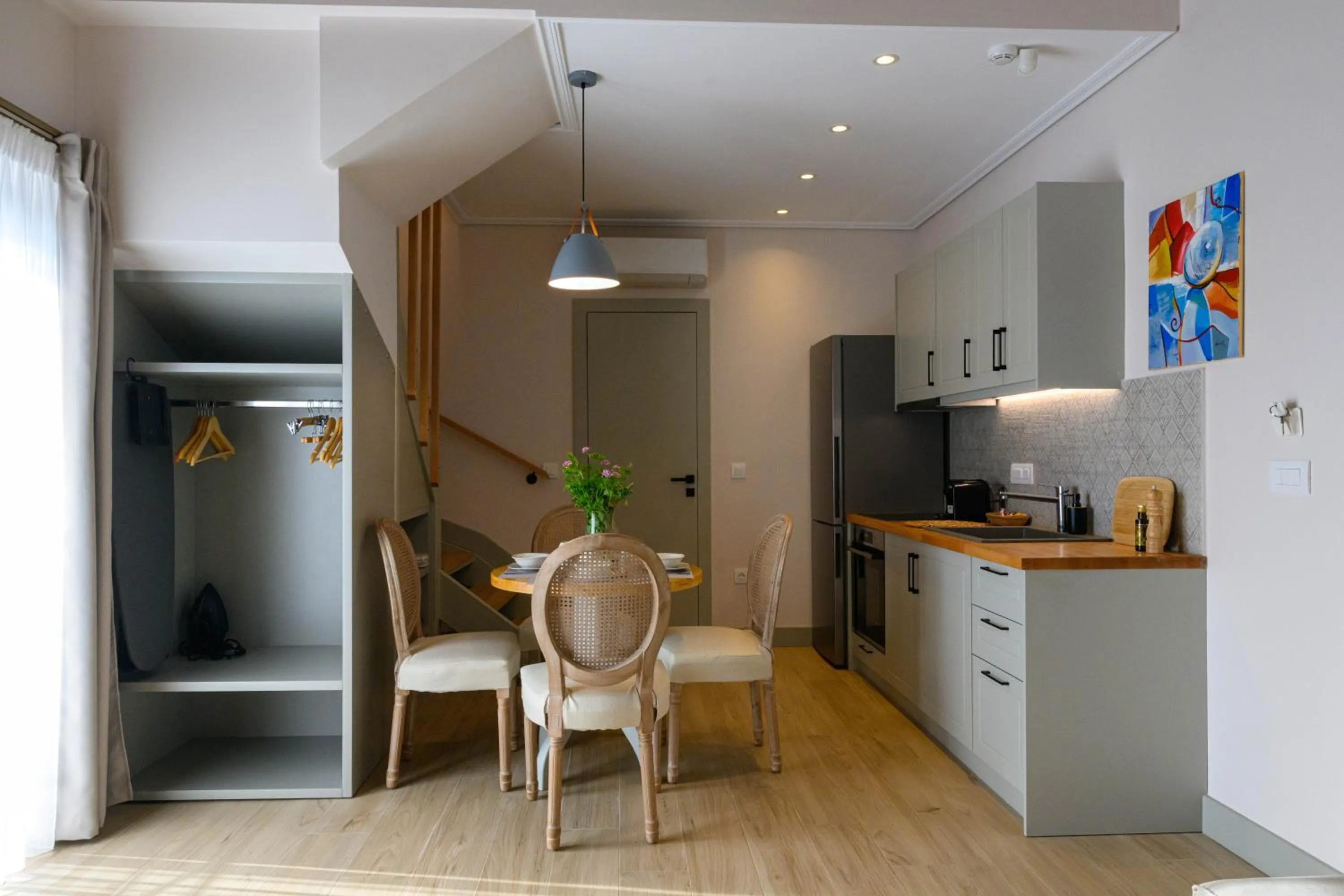 Kannas Mani Luxury Suites -Adults Friendly 14 Plus