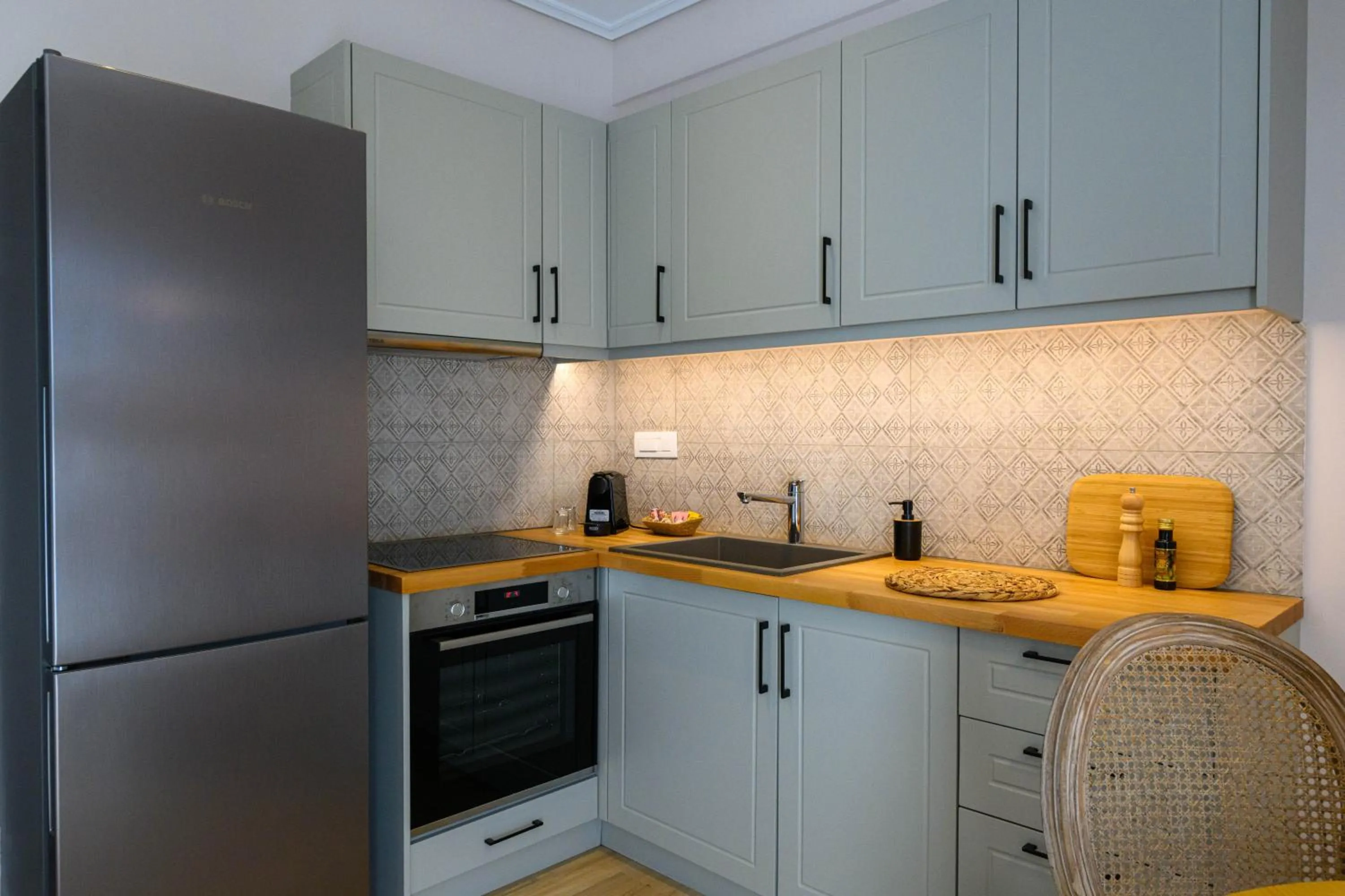 Kannas Mani Luxury Suites -Adults Friendly 14 Plus