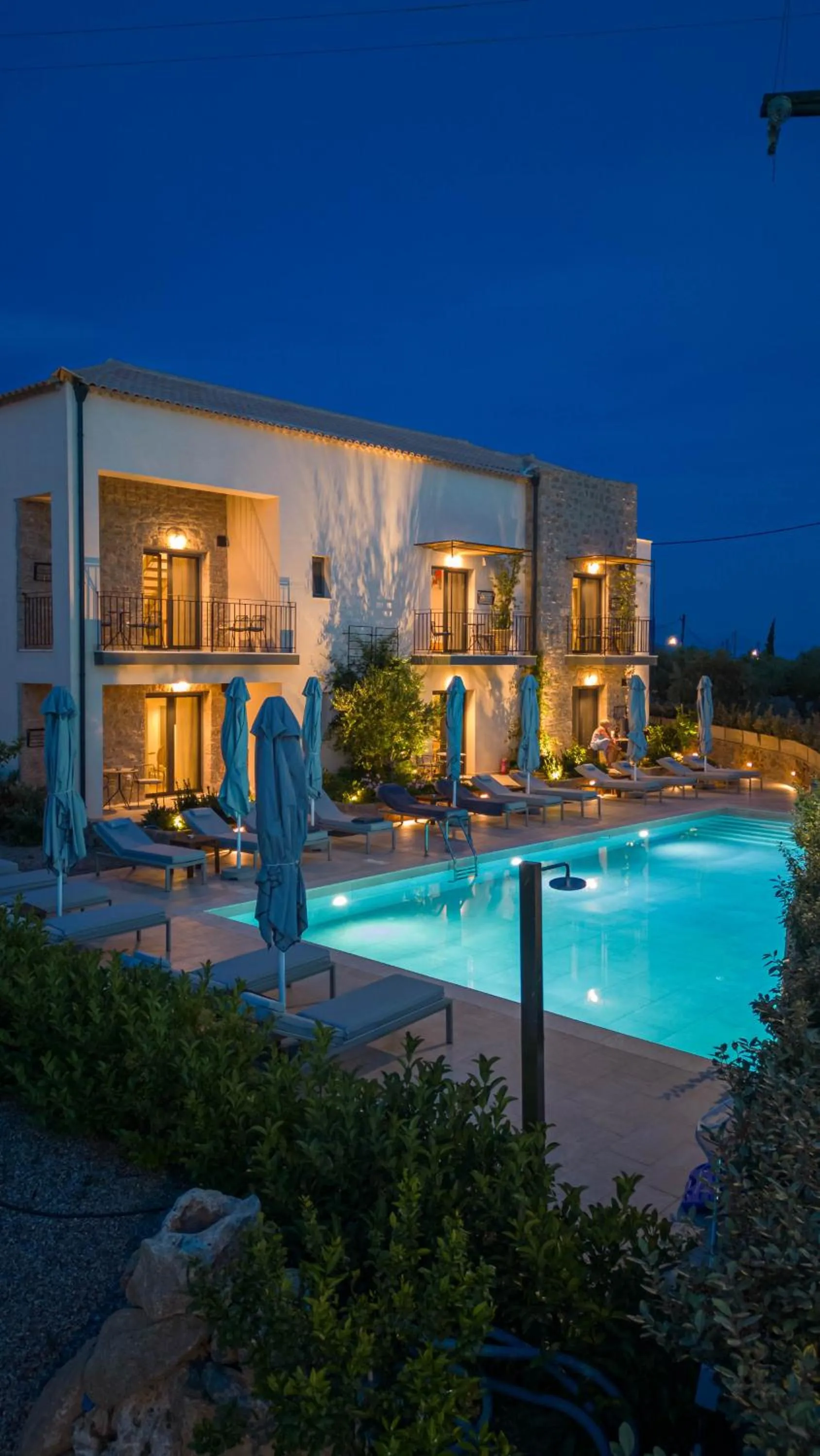 Kannas Mani Luxury Suites -Adults Friendly 14 Plus