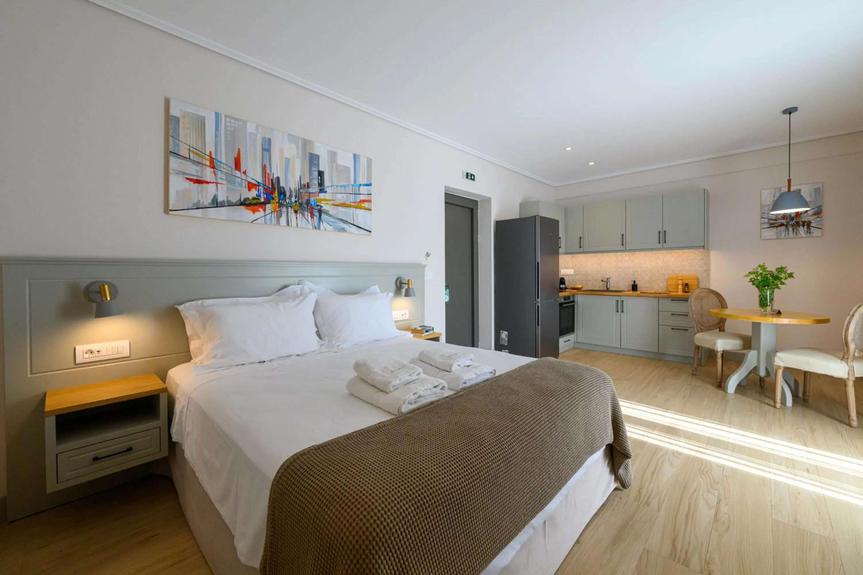 Kannas Mani Luxury Suites -Adults Friendly 14 Plus