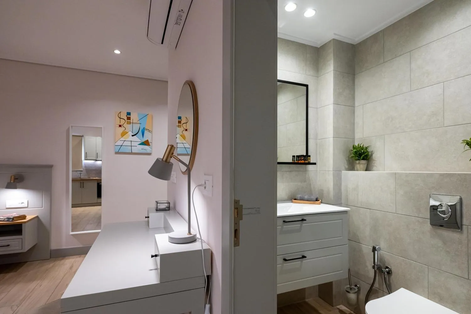 Kannas Mani Luxury Suites -Adults Friendly 14 Plus