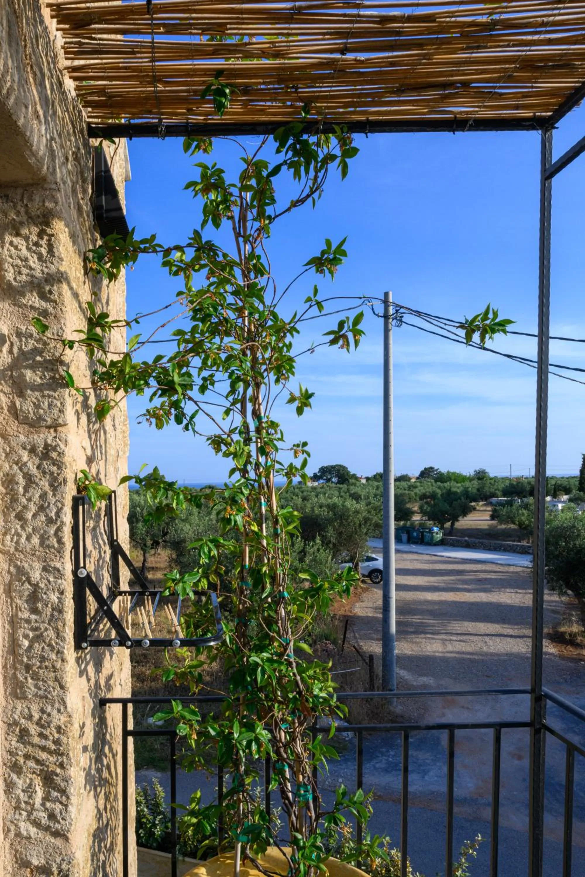 Kannas Mani Luxury Suites -Adults Friendly 14 Plus