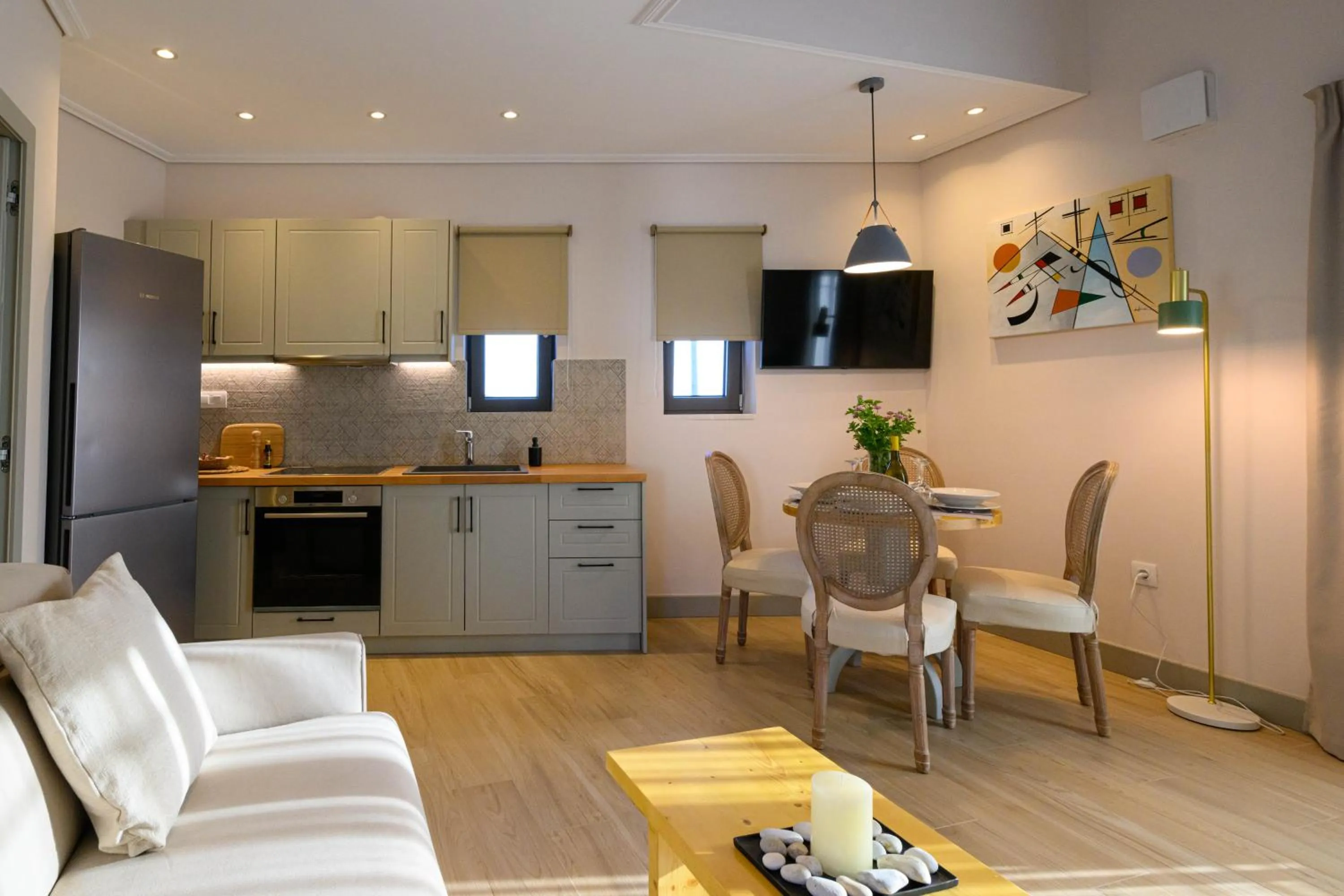 Kannas Mani Luxury Suites -Adults Friendly 14 Plus