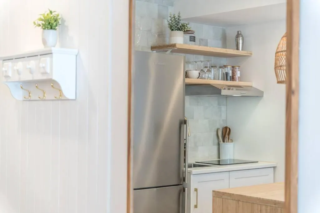 Kitchen or kitchenette in INITIAL / MEDZI / Centre-ville de Quebec