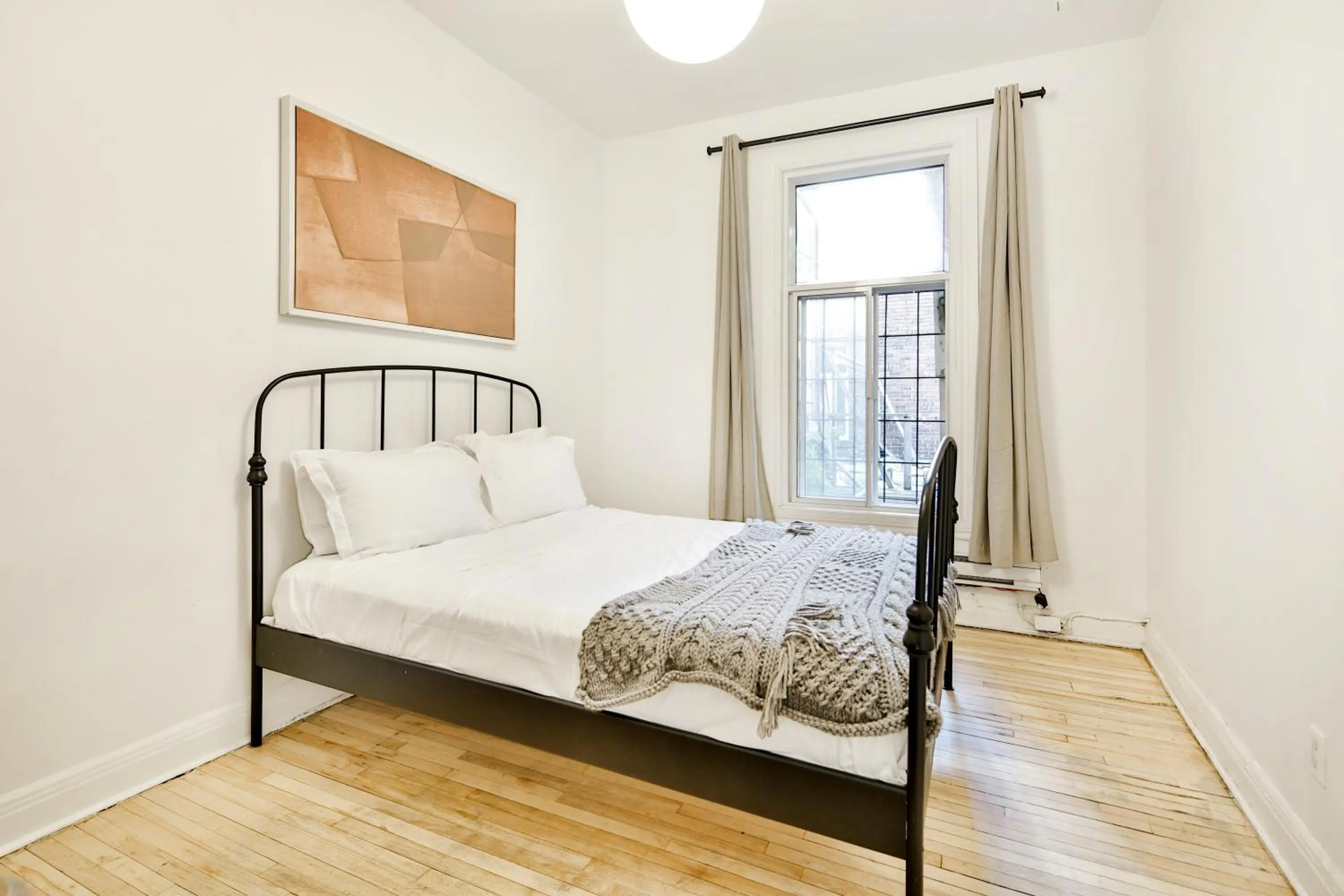 Bedroom, Bed in La Maison Du Mile-End