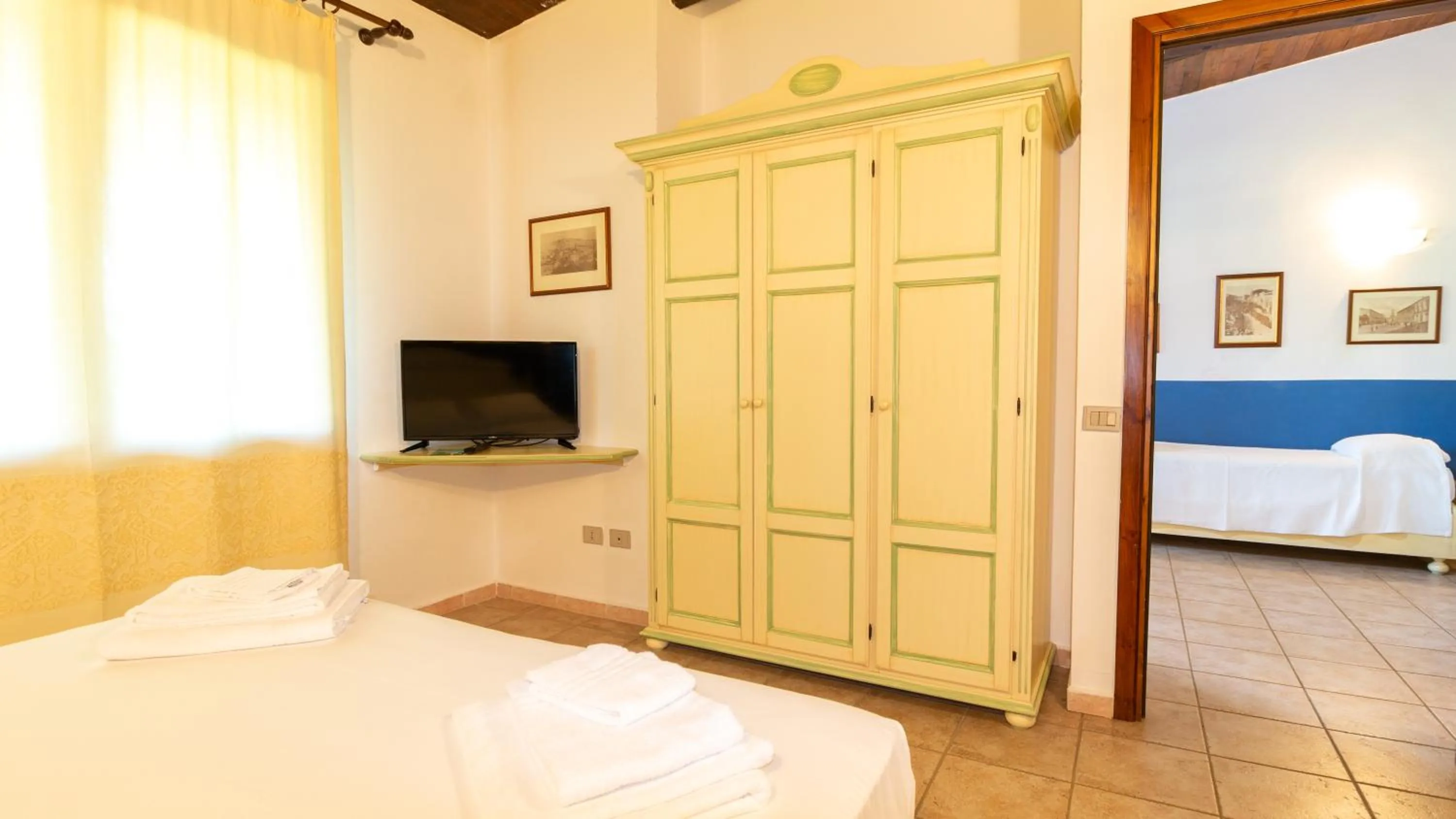 Bedroom, Bed in Sa Mola