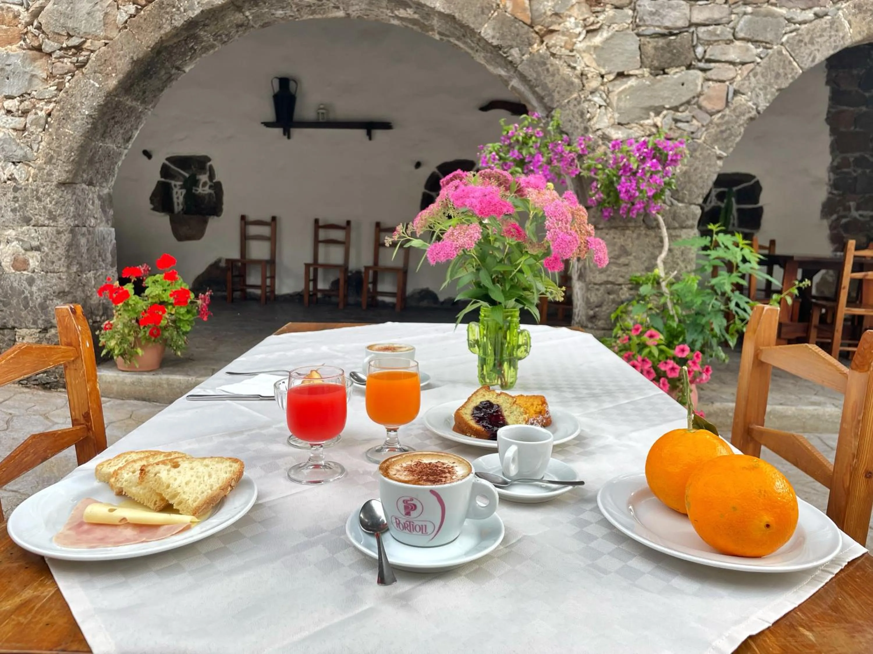 Breakfast in Sa Mola