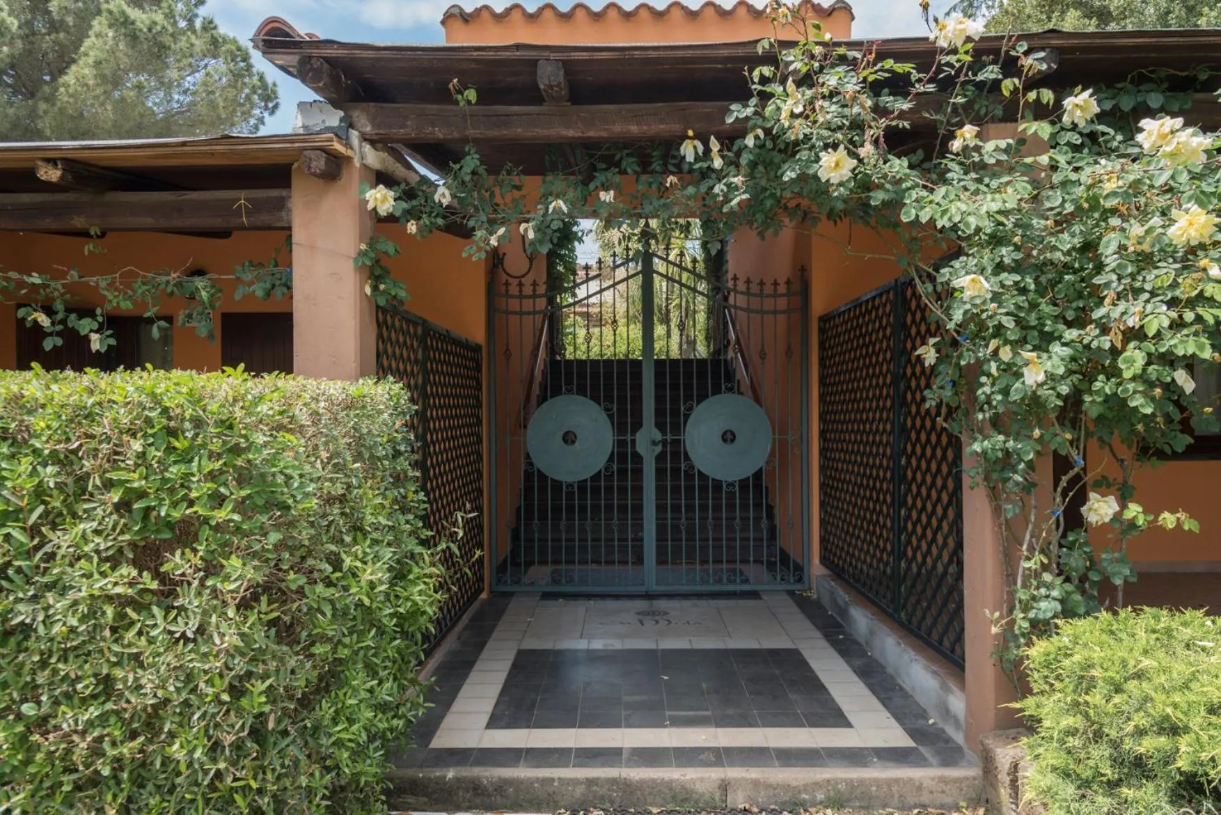 Property building in Sa Mola