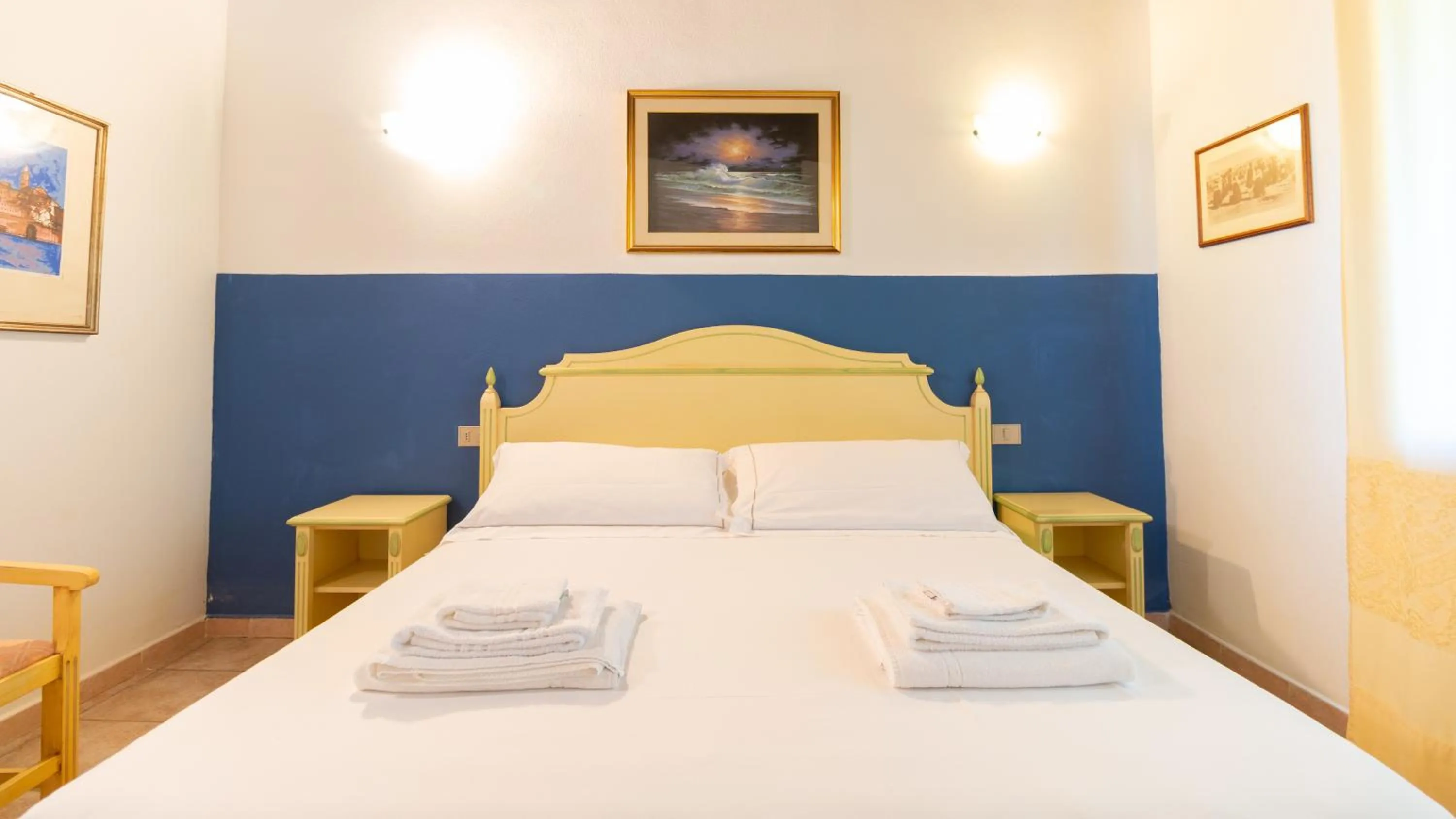 Bedroom, Bed in Sa Mola