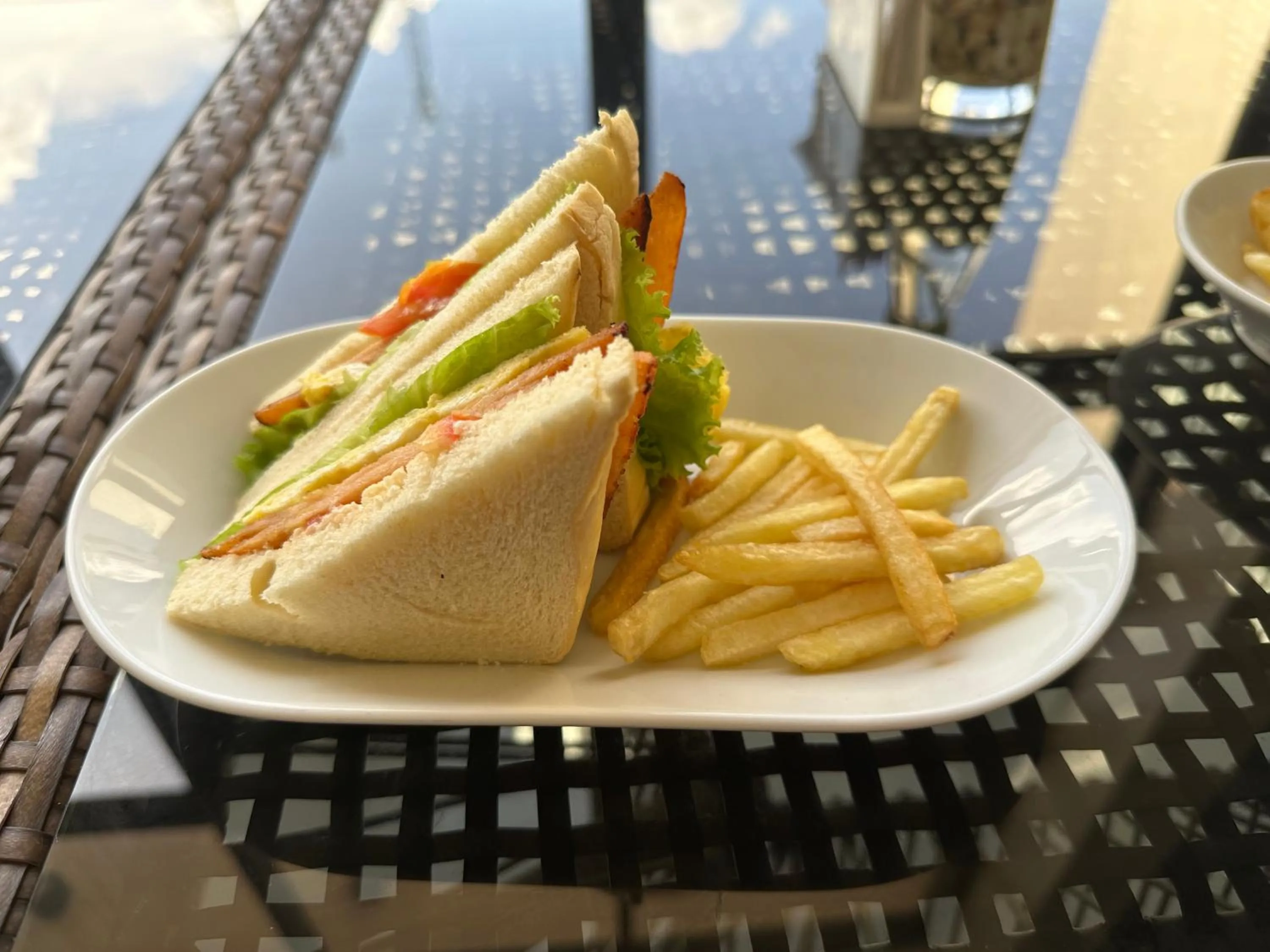 Restaurant/places to eat in Jai-cob’s Suites