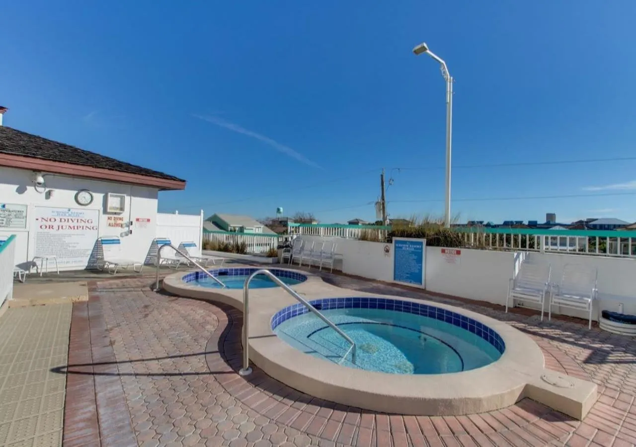 Surfside Resort by TO