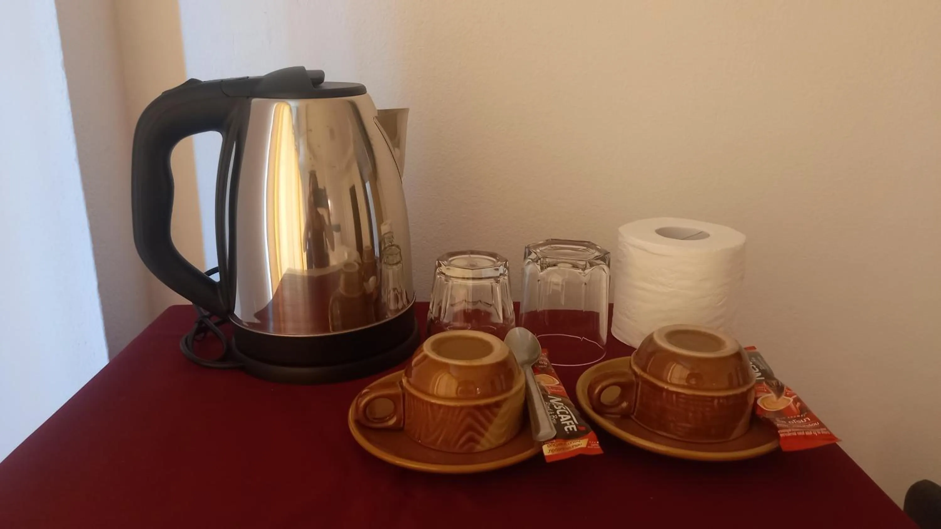Coffee/tea facilities in K2 Seaside Suites